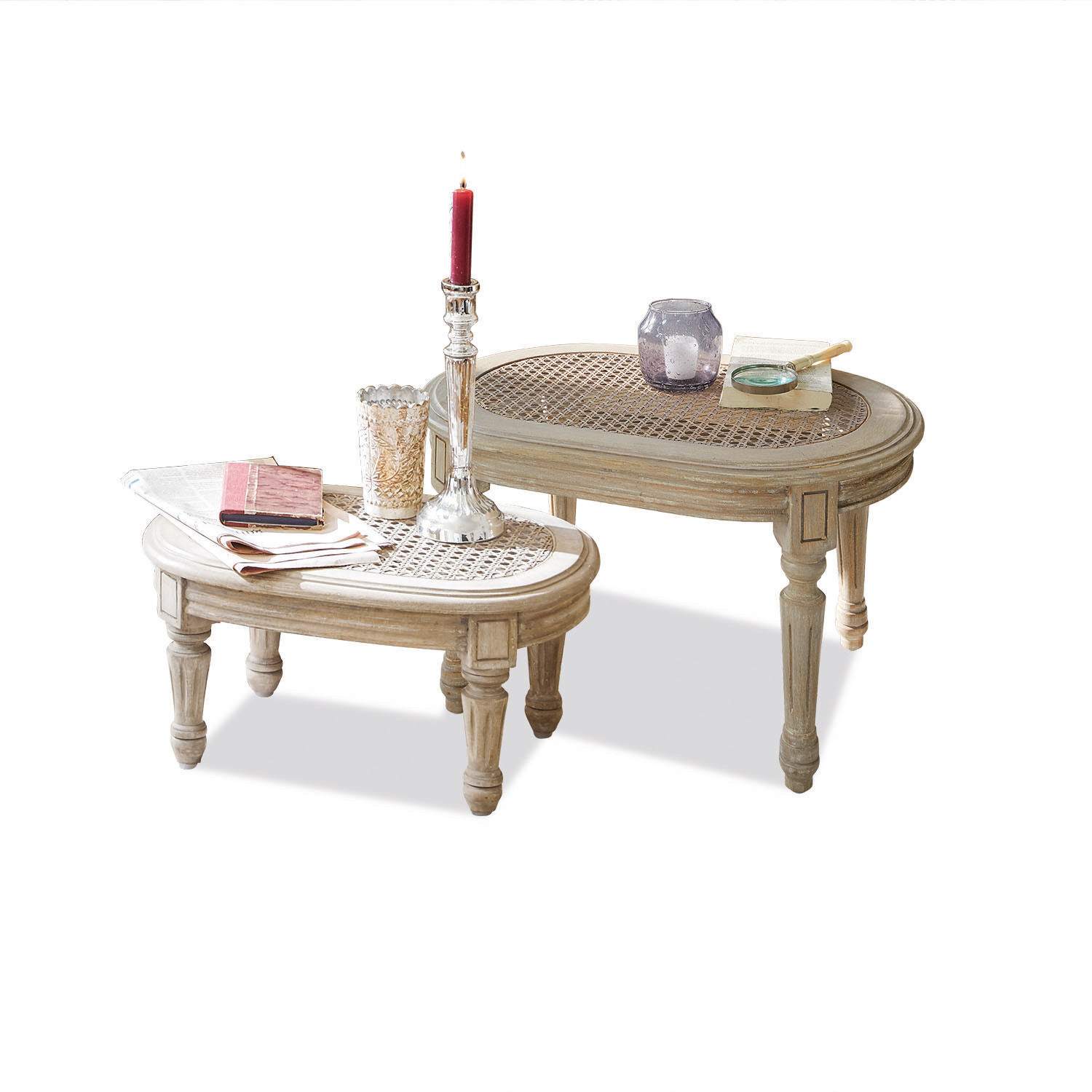 Bijzettafel set van 2 Dronne Set van twee lichte houten salontafels met beige geperforeerd tafelblad in vintage stijl