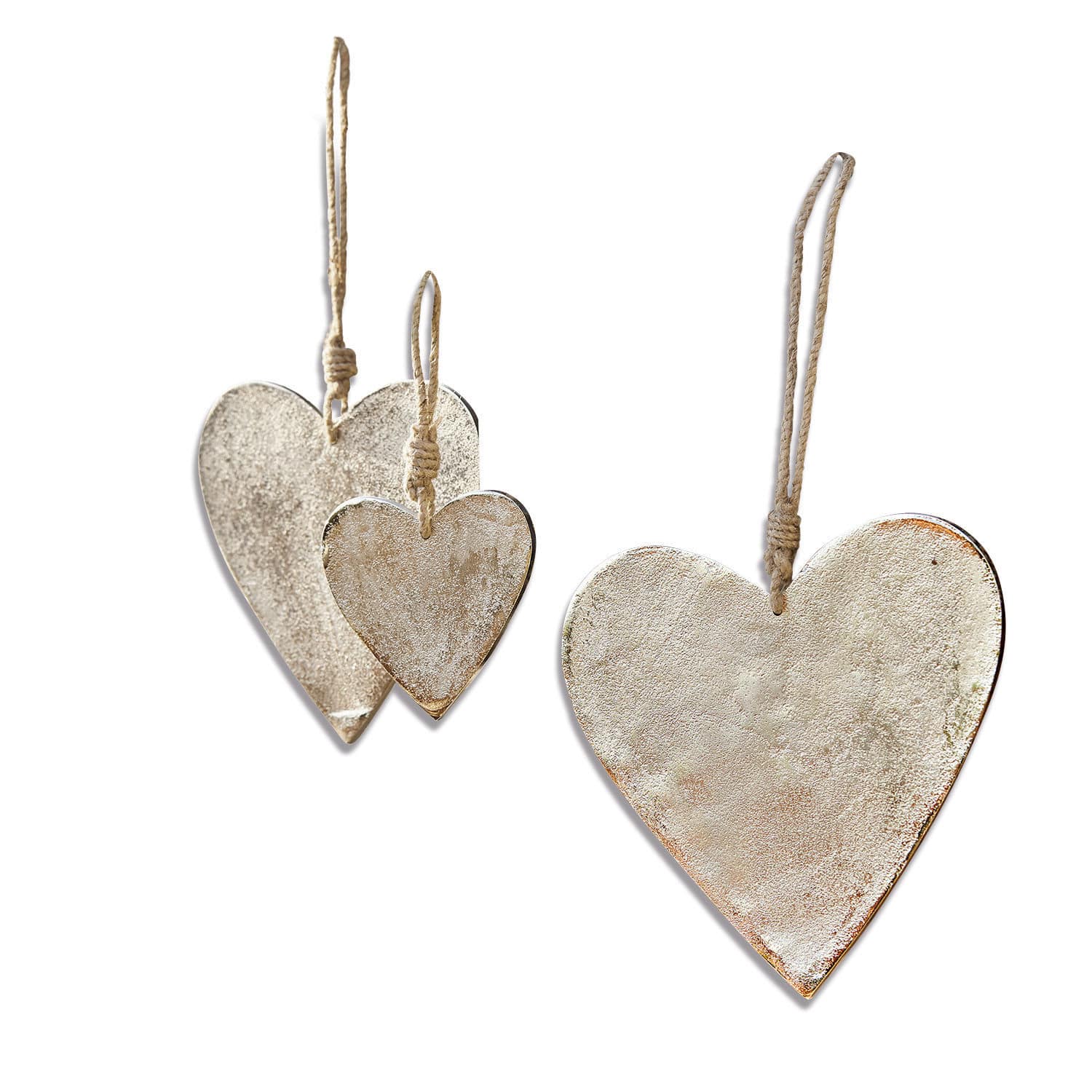 Hanger set van 3 Samu Set van drie decoratieve zilverkleurige metalen harten met ophangkoord