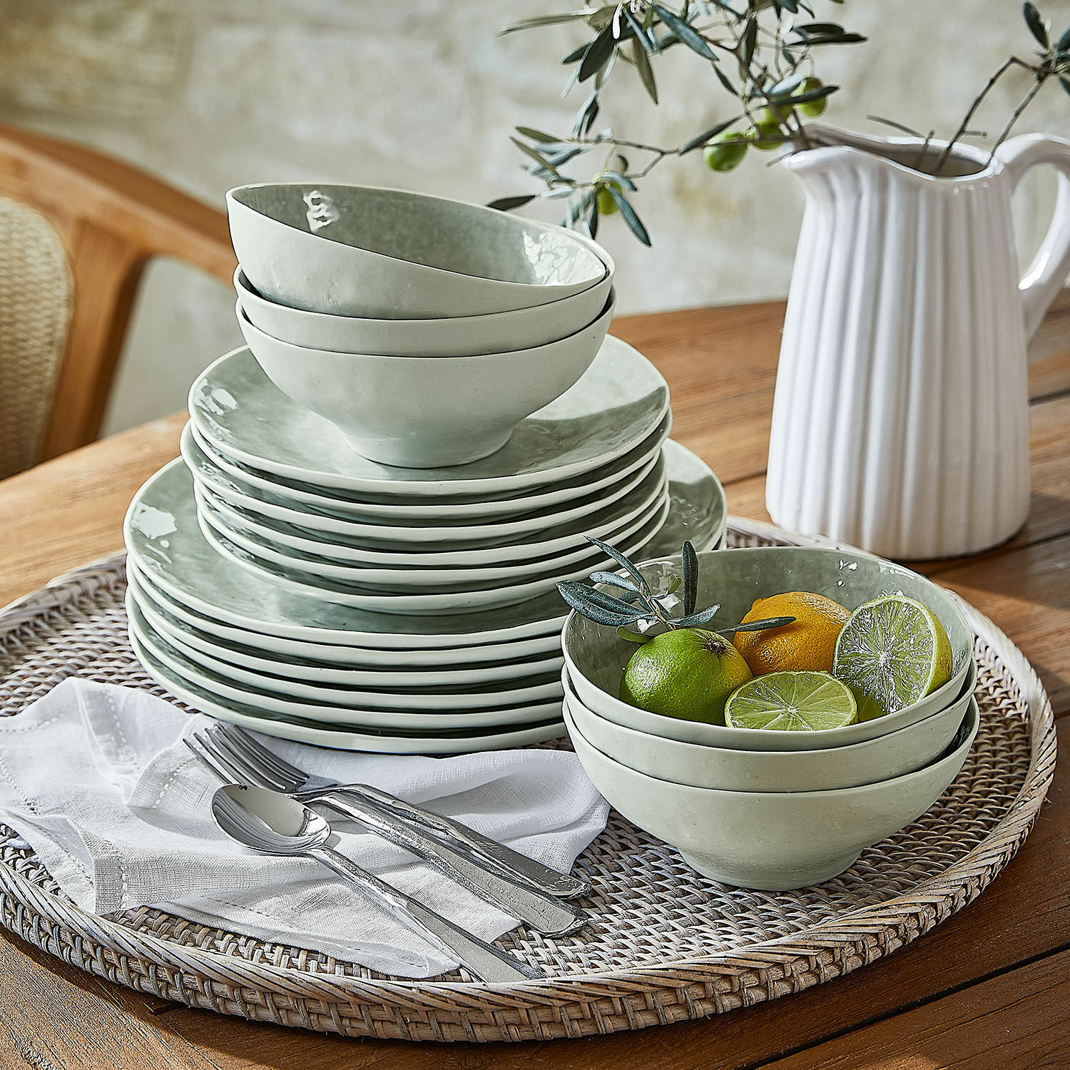 Servies set van 30 Braganza