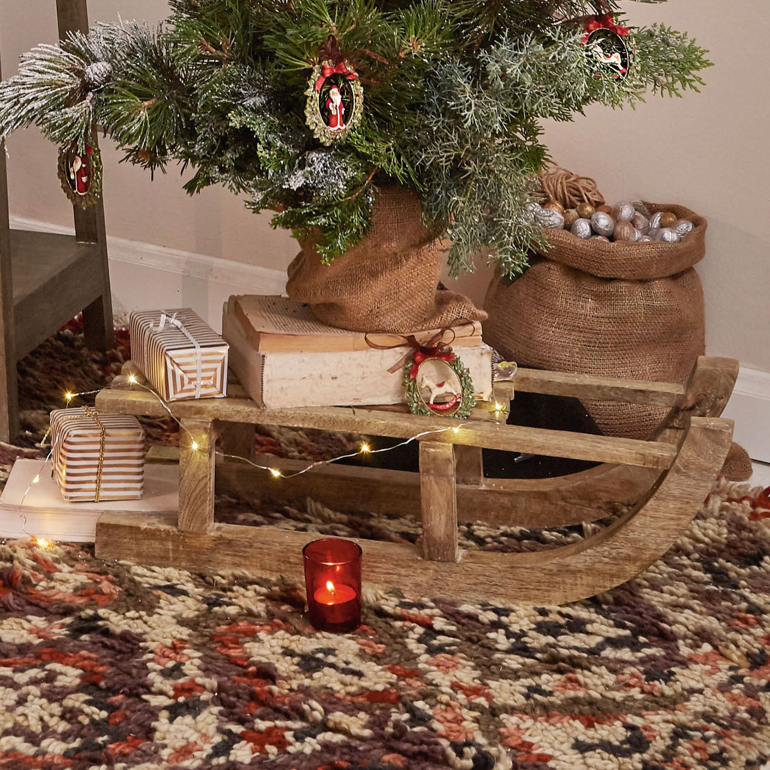 Decoratieve slee Laleu