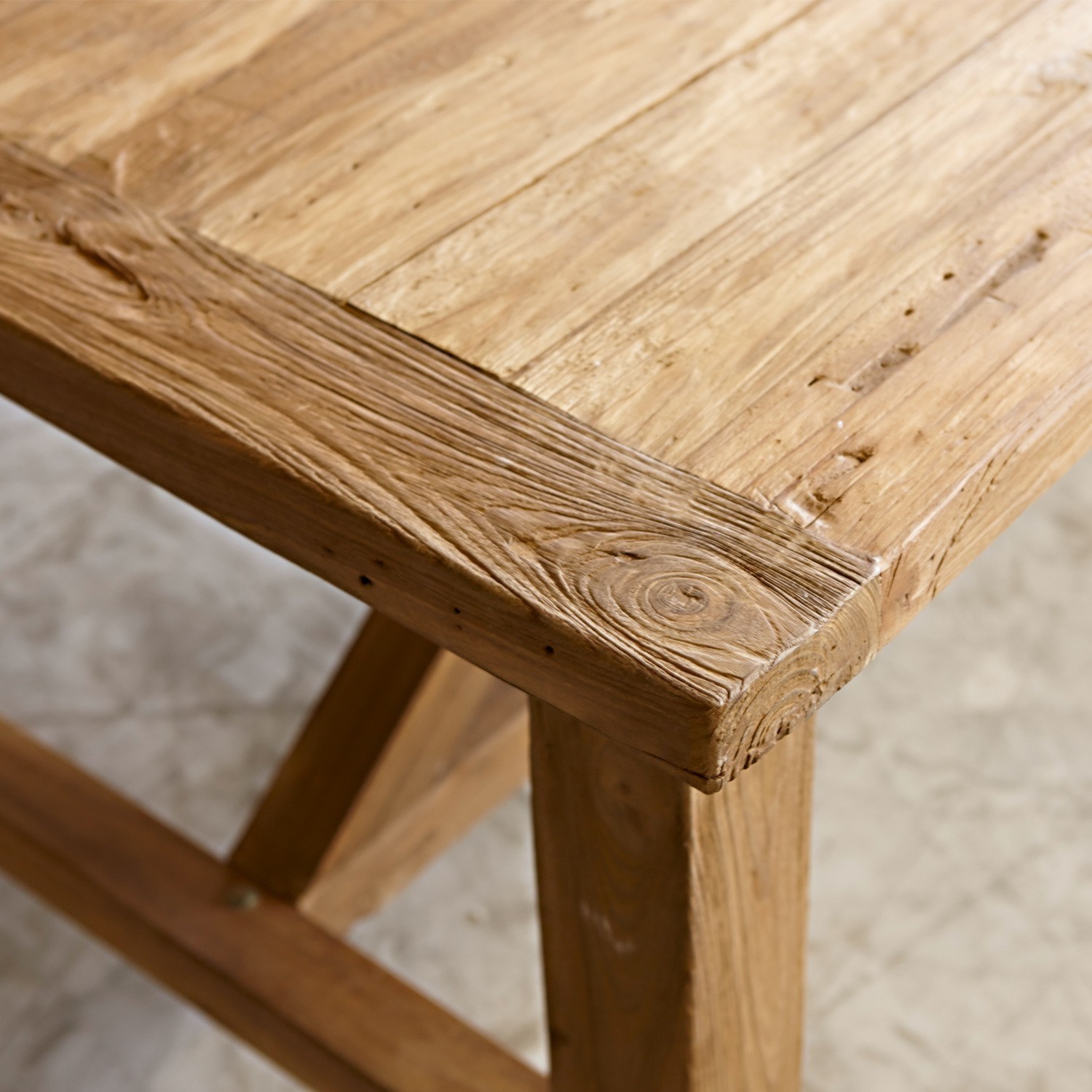 Tafel Drago