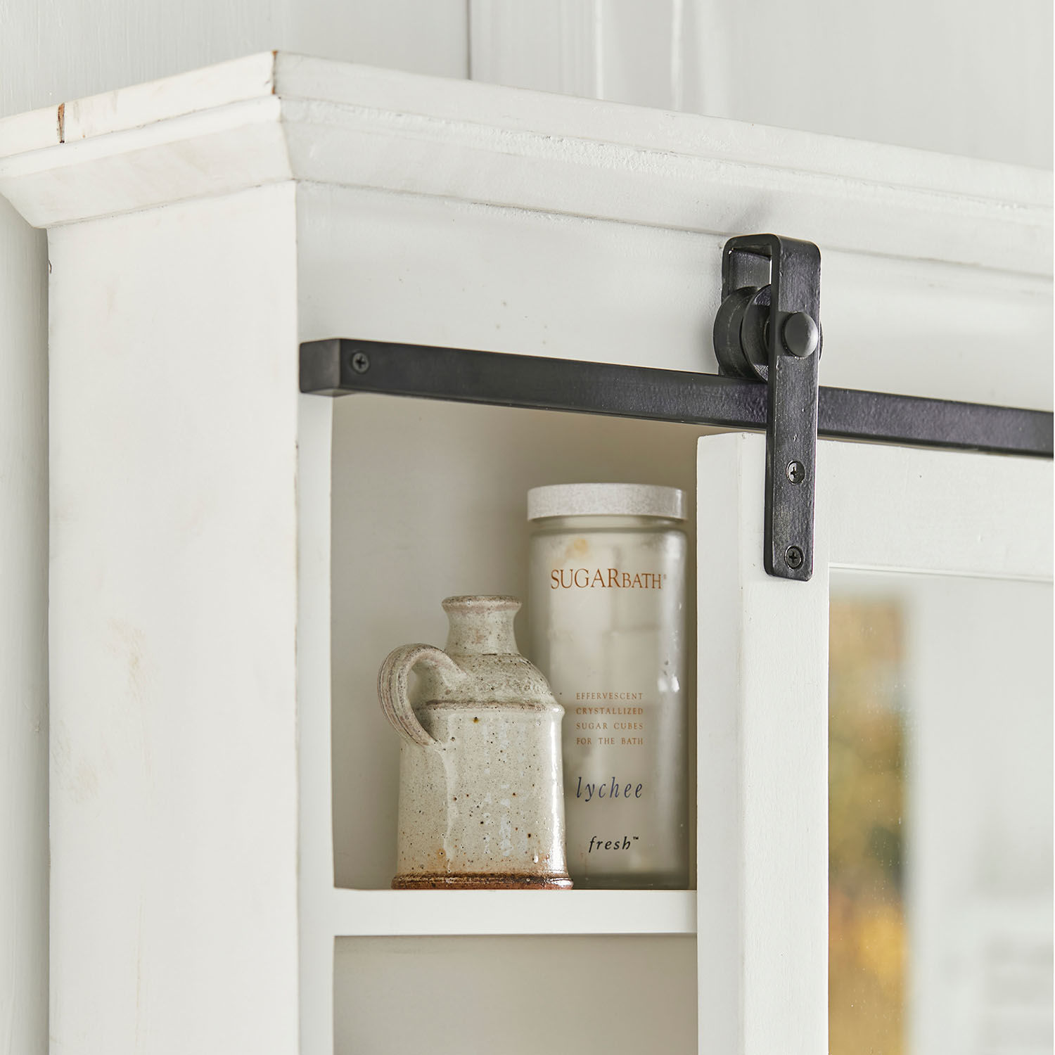 Kast met spiegel Dhunnan