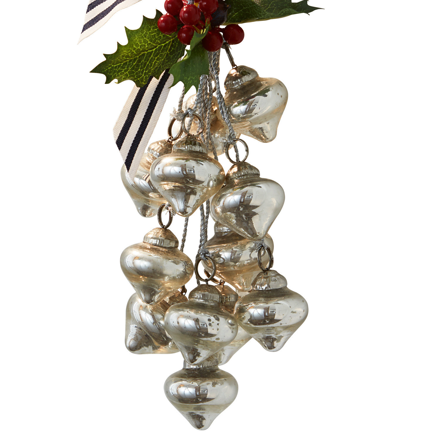 Kerstversiering Sassey Set zilveren glazen kerstversieringen met rode bessen en groene bladeren voor feestdecoratie