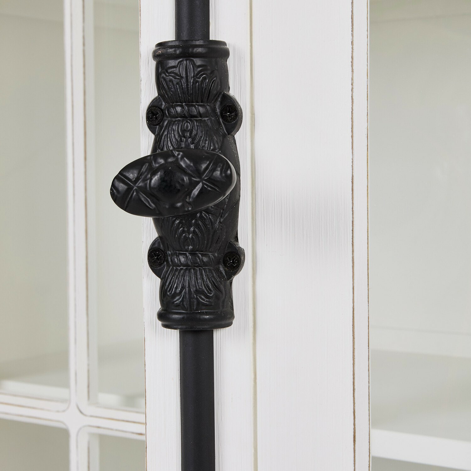Kast Salivonne