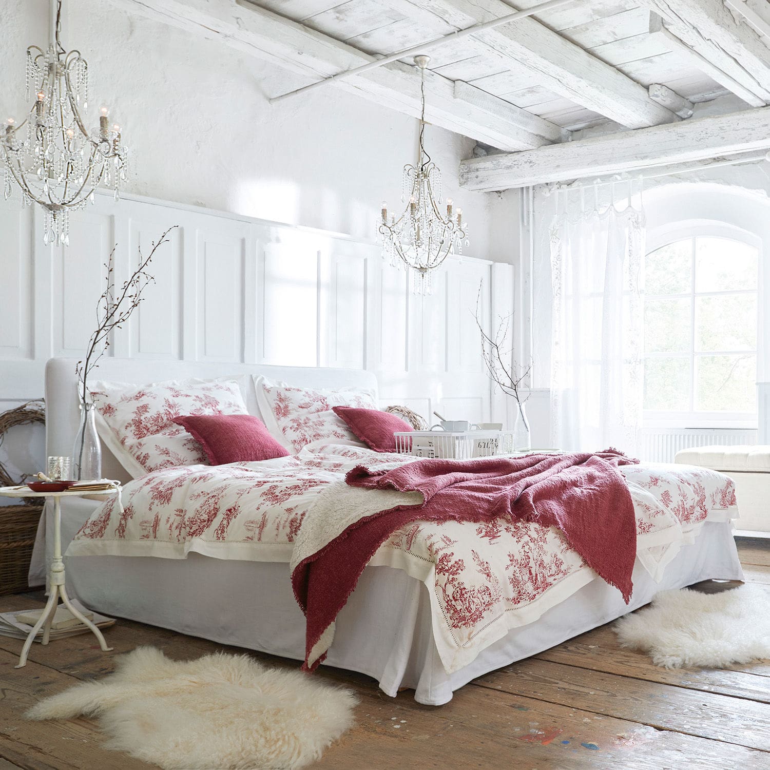Bed Aubrianne