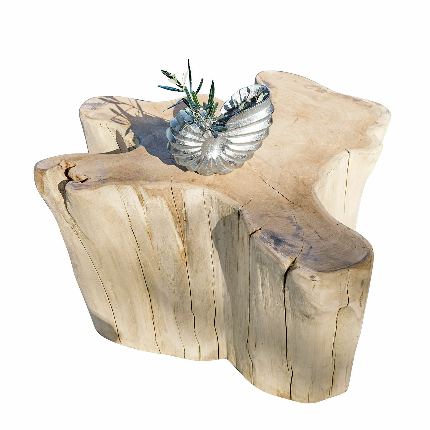 Salontafel Dorlancourt Salontafel van massief hout in natuurlijke kleur met zilveren schelpdecoratie erop