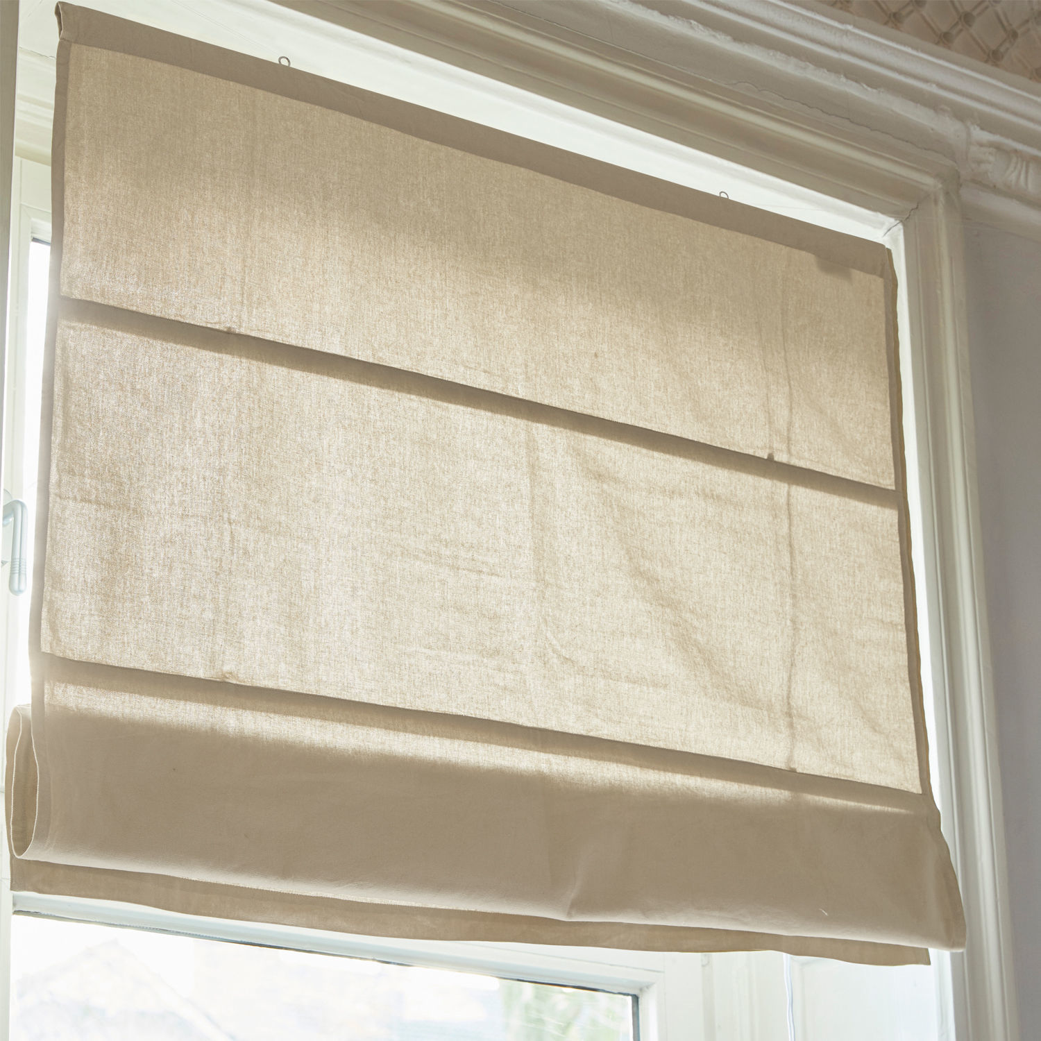 Vouwgordijn Fides Beige rolgordijn van natuurlijke stof, stijlvolle raamdecoratie voor modern interieur