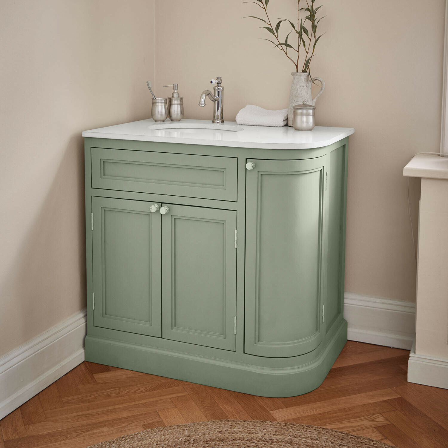 Wastafelmeubel Léonvelle Groene badkamerkast met wit blad en chromen kraan, vintage stijl, houten vloer