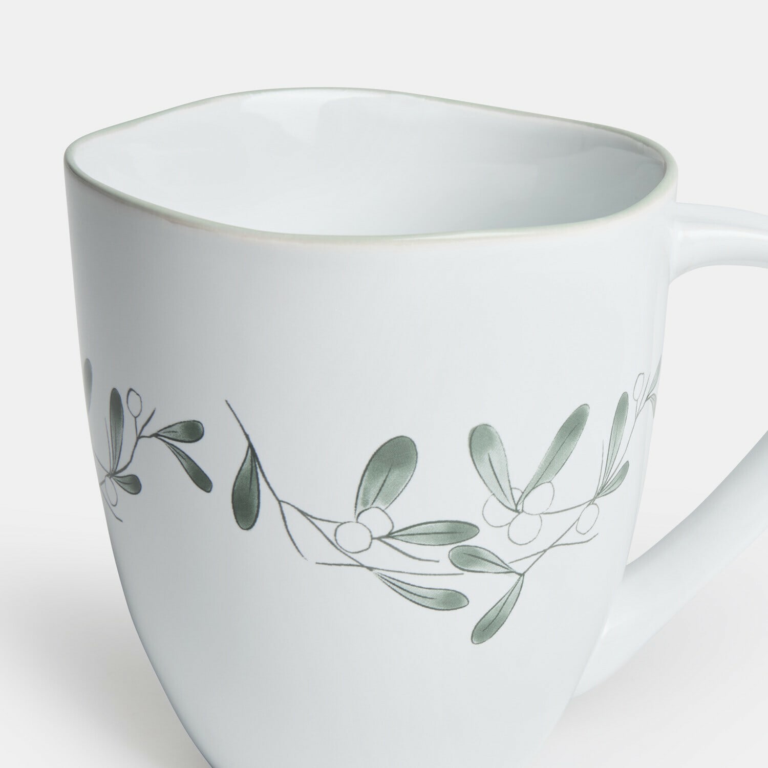 Servies set van 24 Lourévie