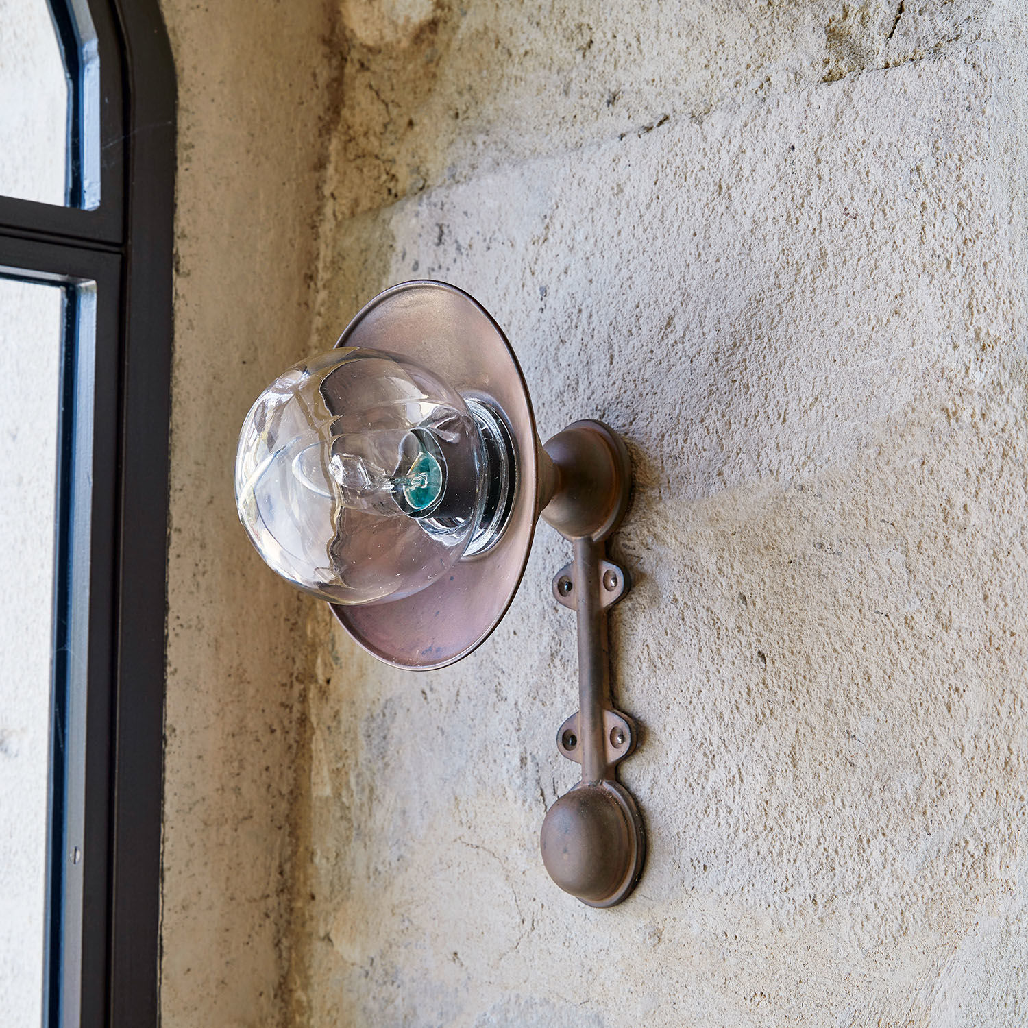 Wandlamp voor buiten & voor aan het plafond Averjal