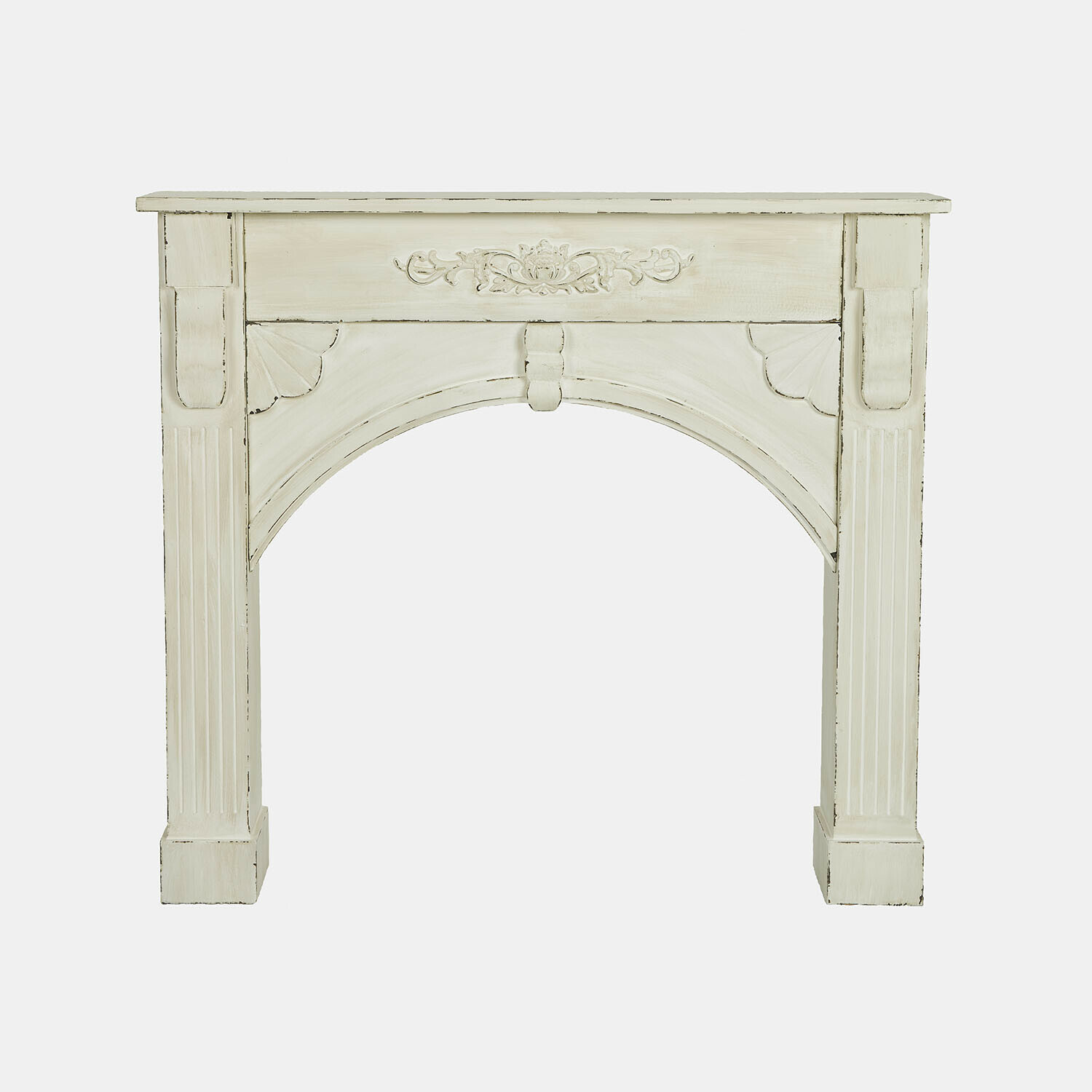 Maxwell schoorsteenconsole in antiek wit hout met decoratieve snijwerk en klassieke stijl