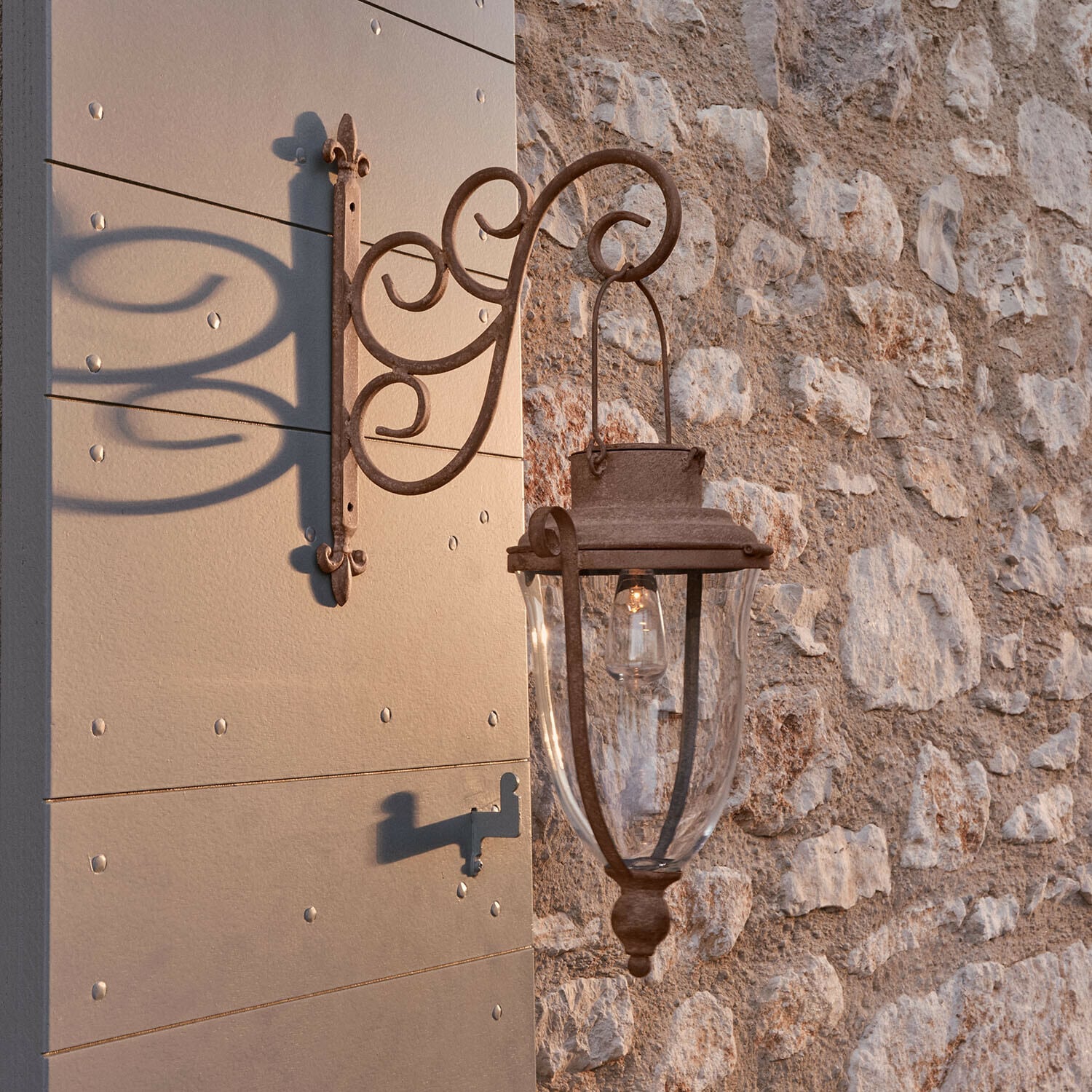 Lantaarn op zonne-energie Volanaïs