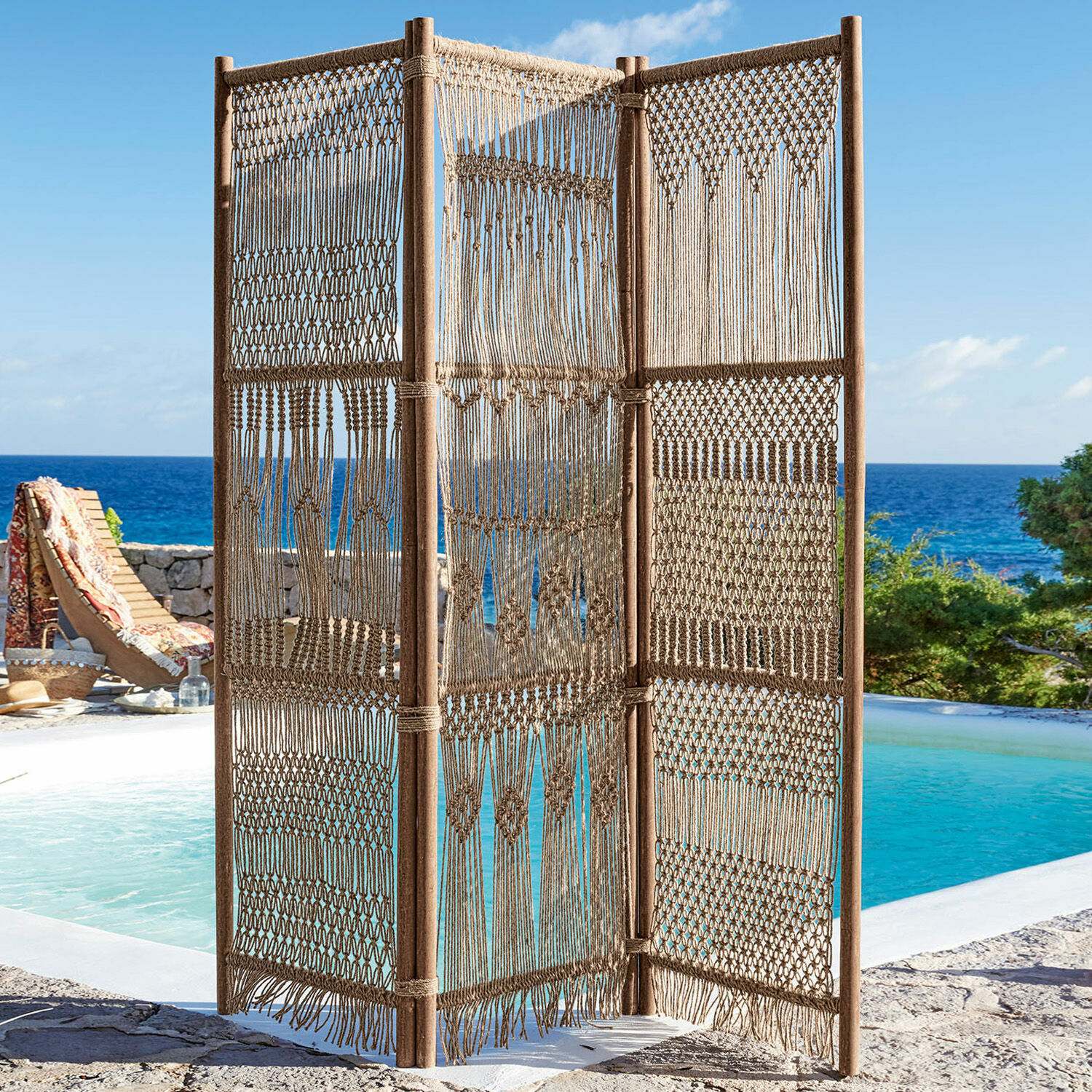 Kamerscherm van natuurlijke touw en hout in beige, geschikt voor tuin en terras