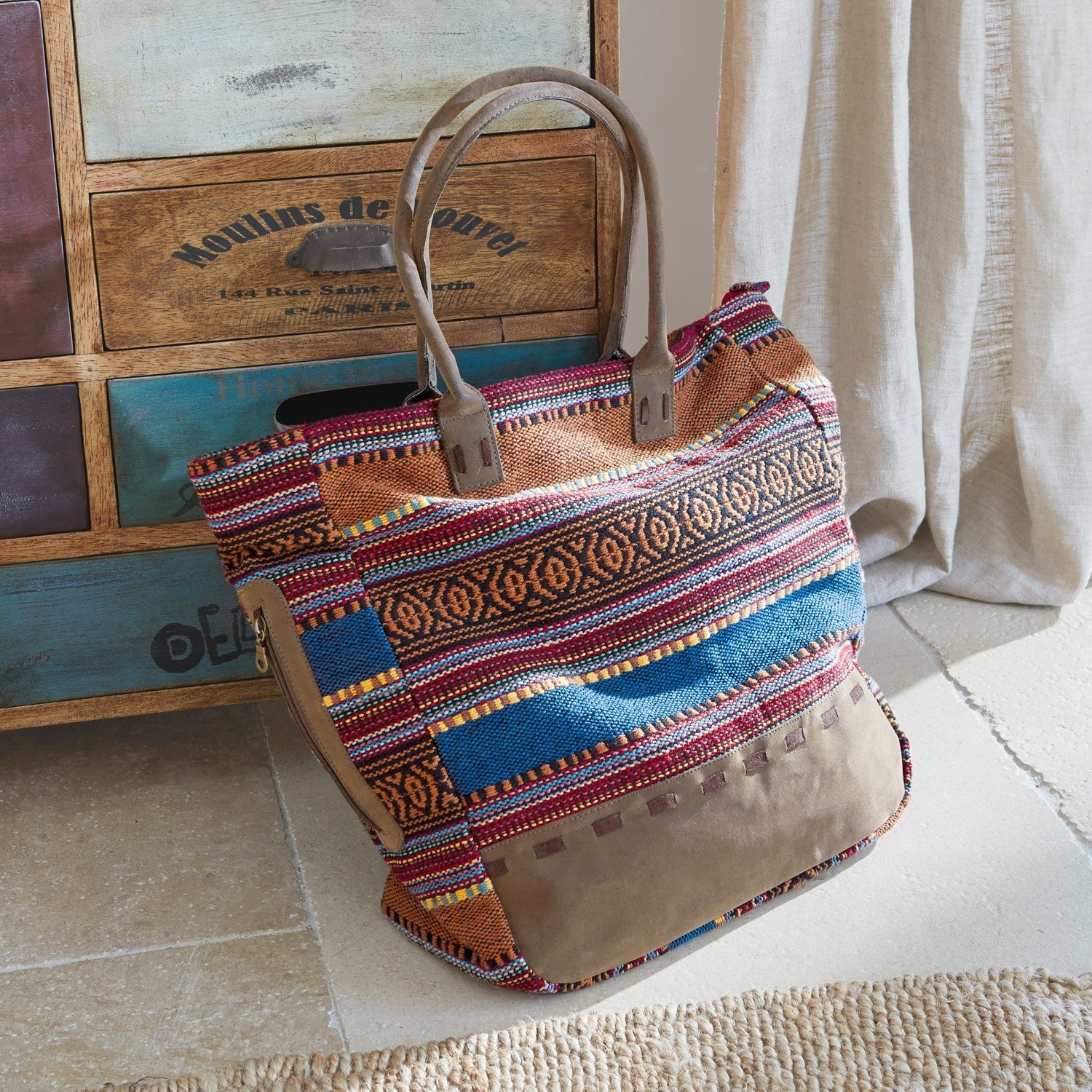 Tas Laure