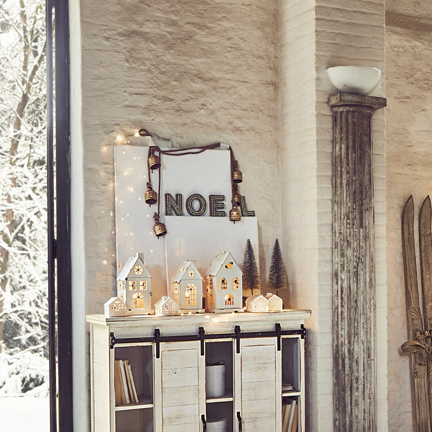 Letters NOEL NOEL