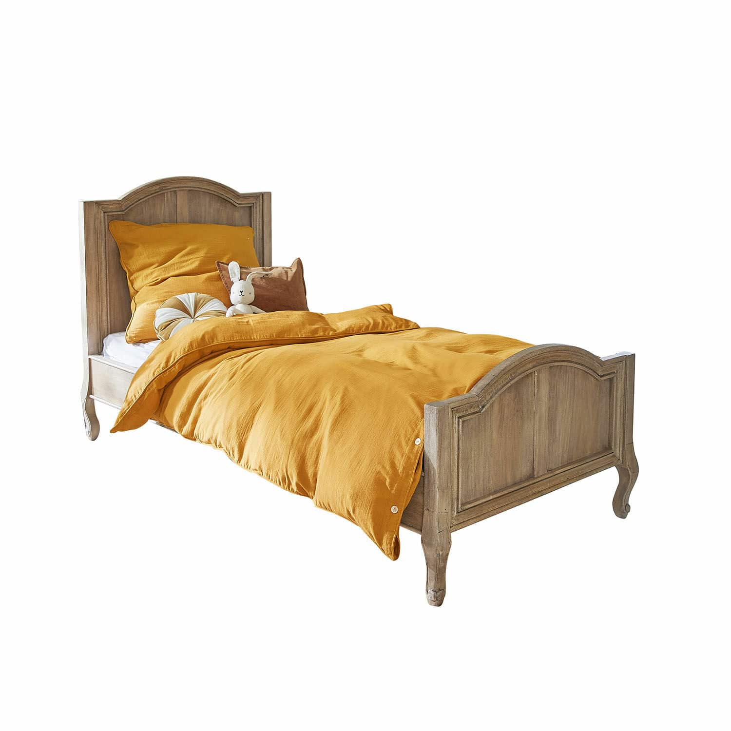 Bed Rêverine Houten bed met oranje beddengoed en zachte kussens, rustieke stijl voor slaapkamer