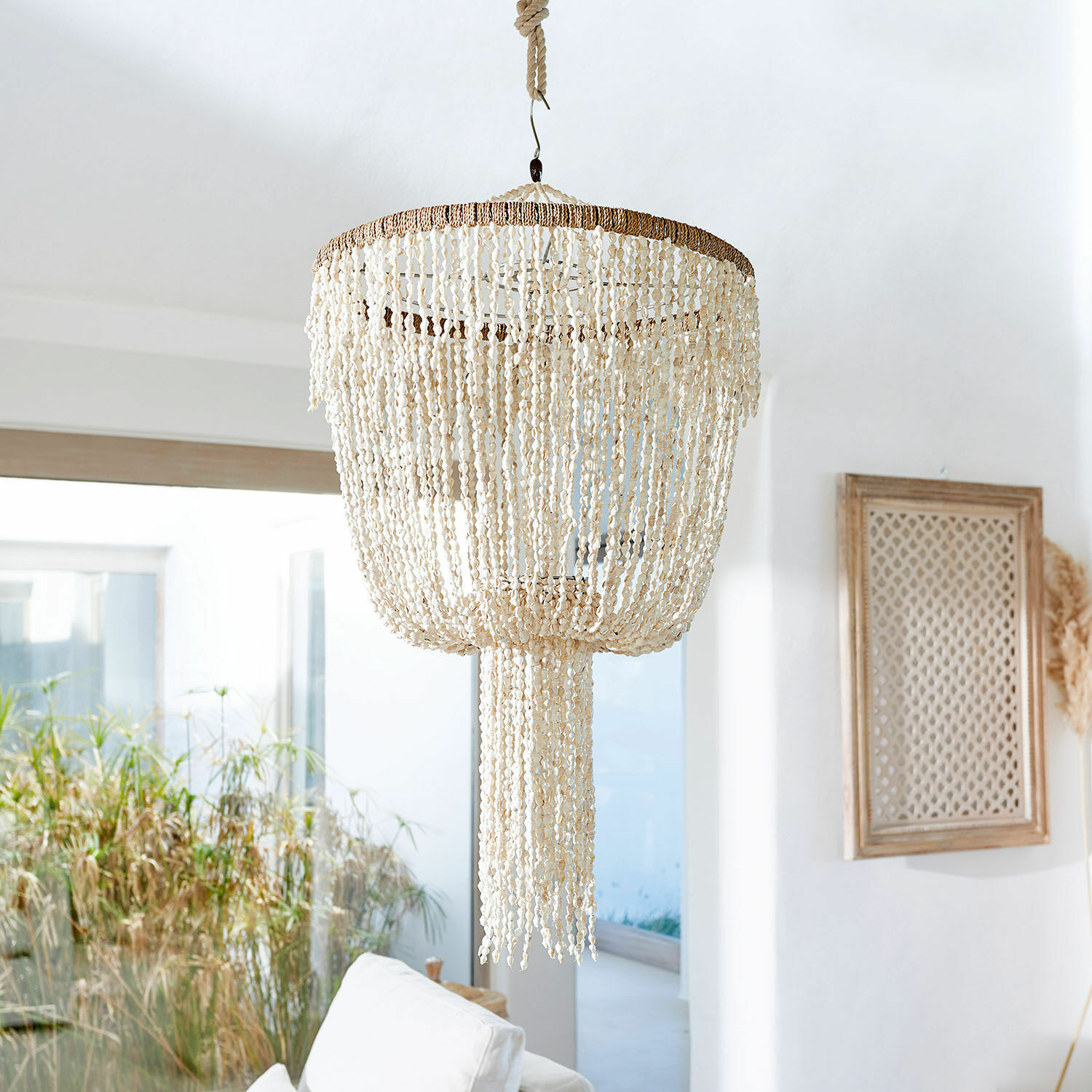 Lampenkap Trétudans Hanglamp van natuurlijke schelpen in crèmekleur voor boho interieurdecoratie