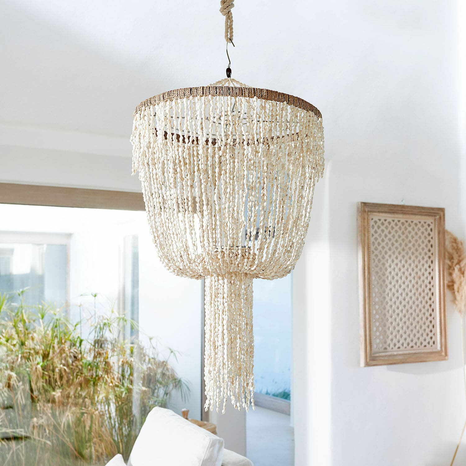 Lampenkap Trétudans Hanglamp van natuurlijke schelpen in crèmekleur voor boho interieurdecoratie
