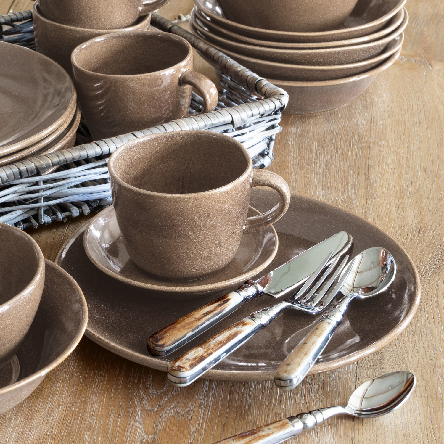 Servies set van 30 Talvis