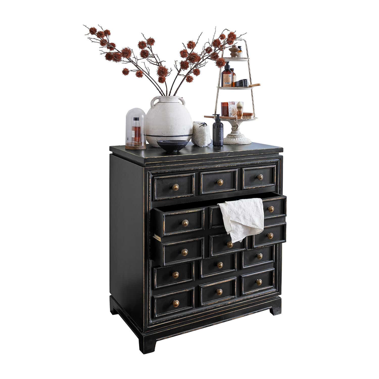 Ladekast Néryville Zwarte houten ladekast met veel lades en decoratieve knoppen in vintage stijl