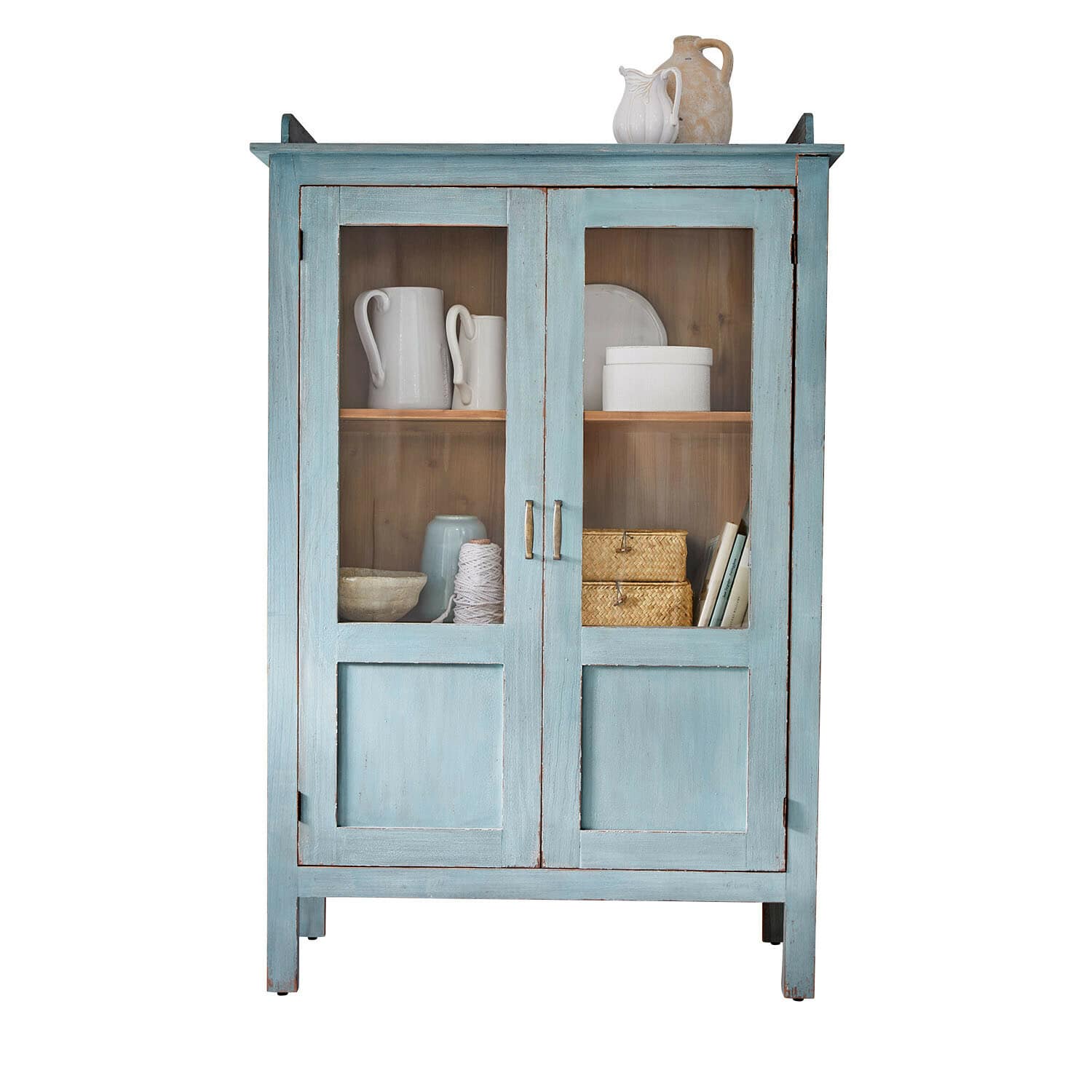 Vitrinekast Nouvellese Blauwe houten kast met glazen deuren en decoratief servies binnenin