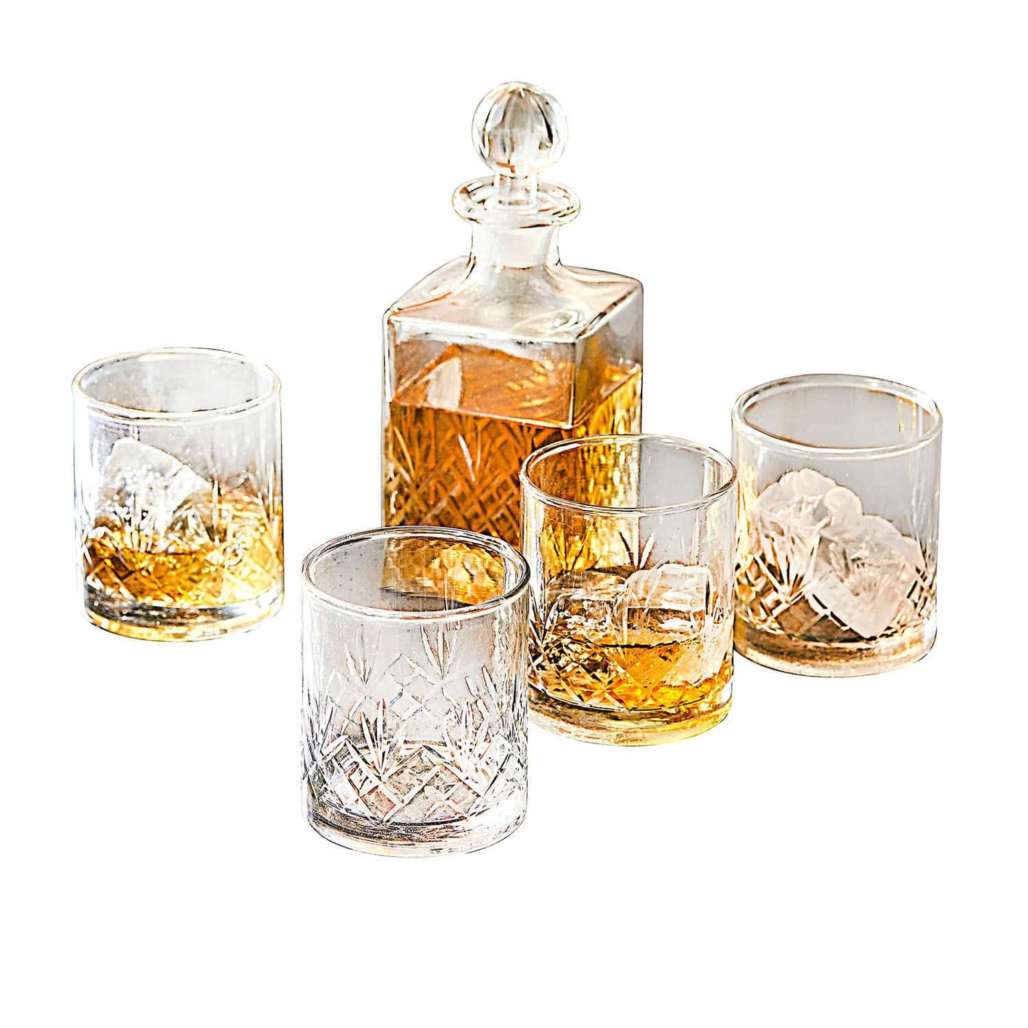 Karaf met set van 4 glazen Kerrington Set kristallen karaf en vier glazen met whisky en ijs, transparant gegraveerd glas