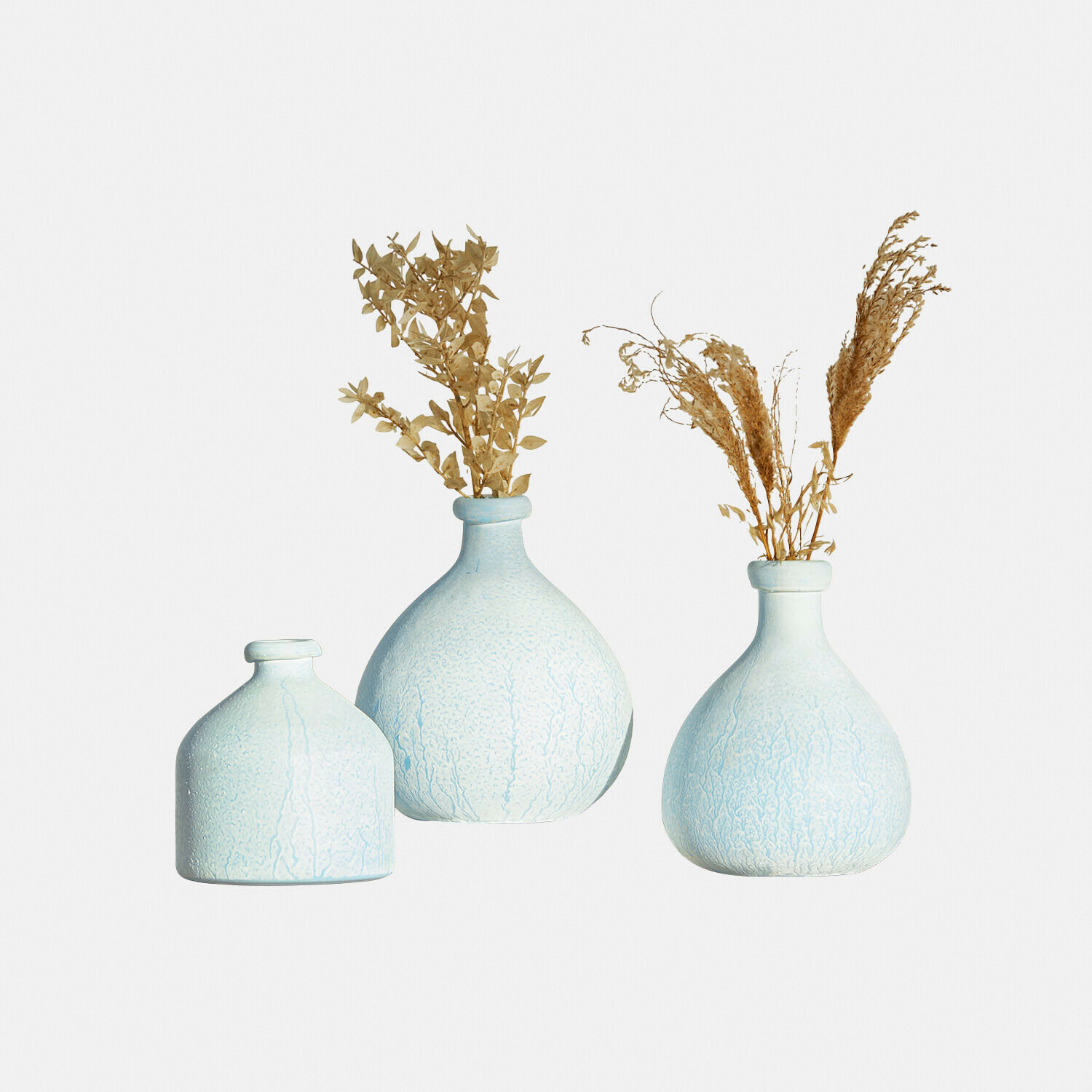 Vaas set van 3 Donara Set van drie lichtblauwe keramische vazen met gedroogde planten, stijlvolle woondecoratie