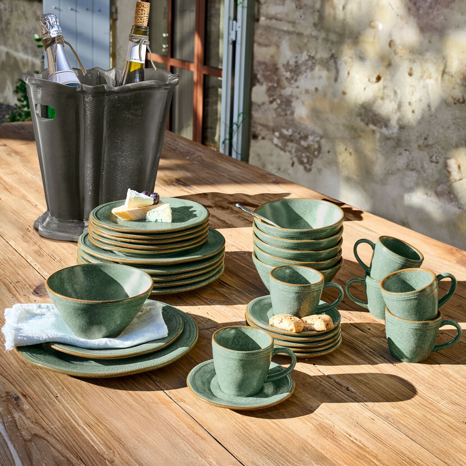 Servies set van 30 Norrvik