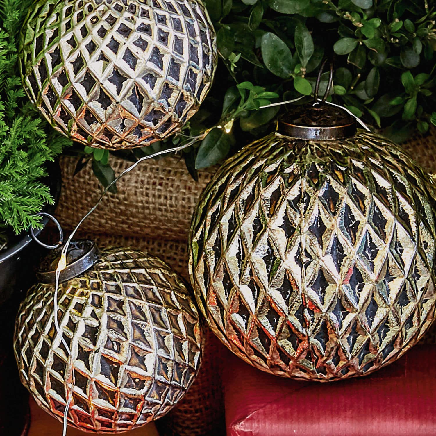 Kerstversiering, set van 6 Giron
