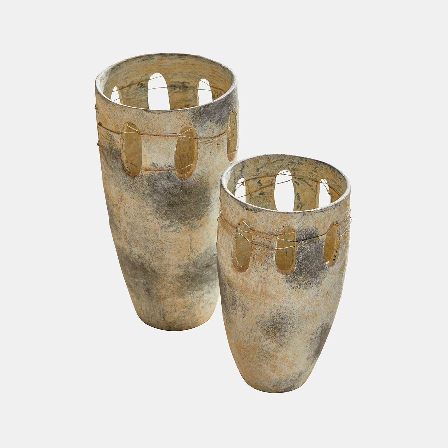 Vaas set van 2 Delunas Twee decoratieve lantaarns van natuurlijk materiaal in beige-grijs voor binnen en buiten