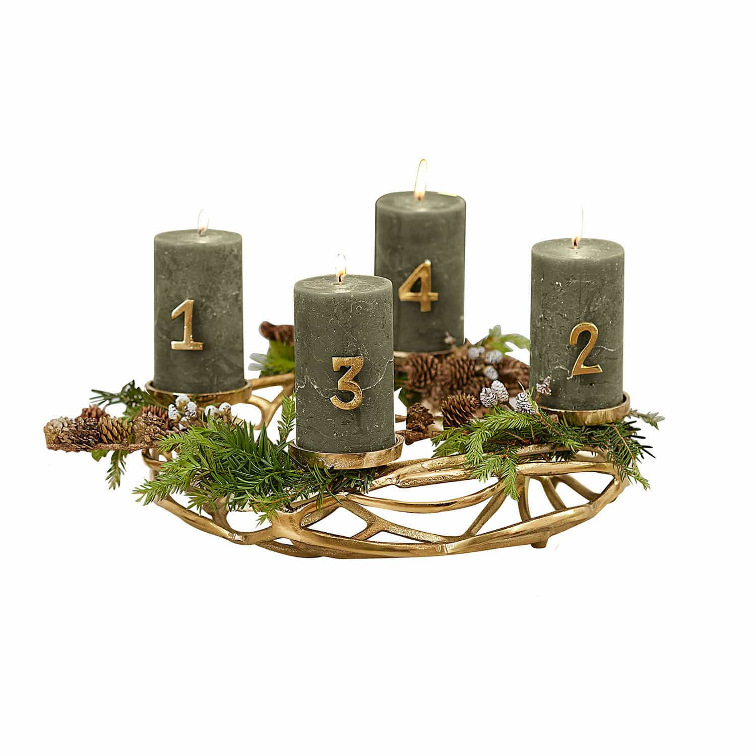 Kaarsenkrans Coldfield Groene adventskrans met vier genummerde kaarsen en decoratie van dennenappels en takken