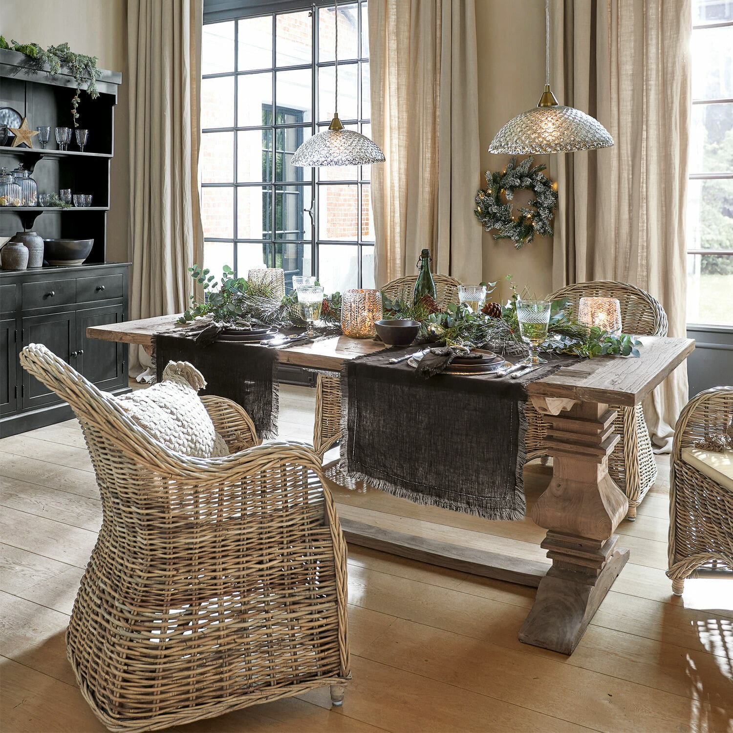 Eettafel Cain