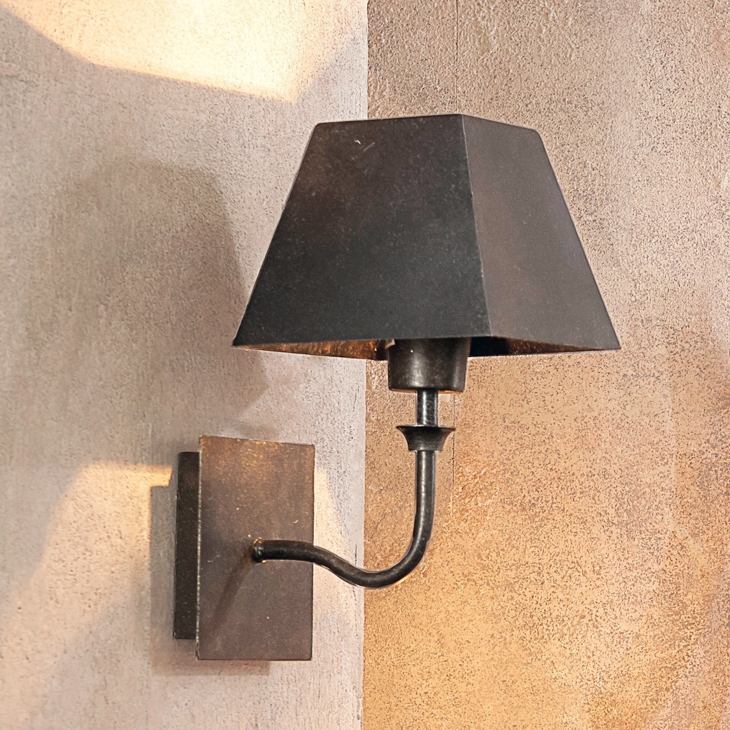 Wandlamp Hiddy