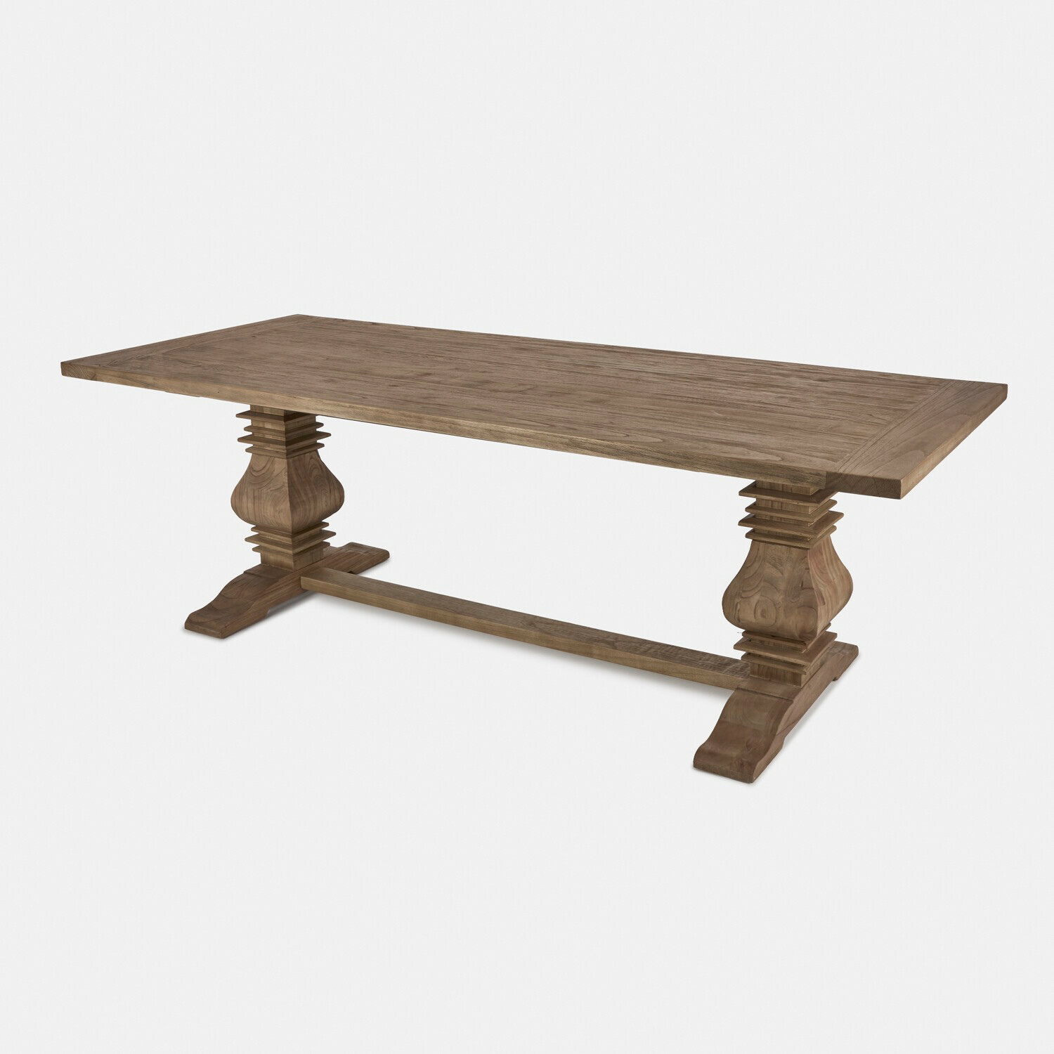Eettafel Cain Grote houten tafel met massief blad en decoratieve poten in natuurlijke houtkleur