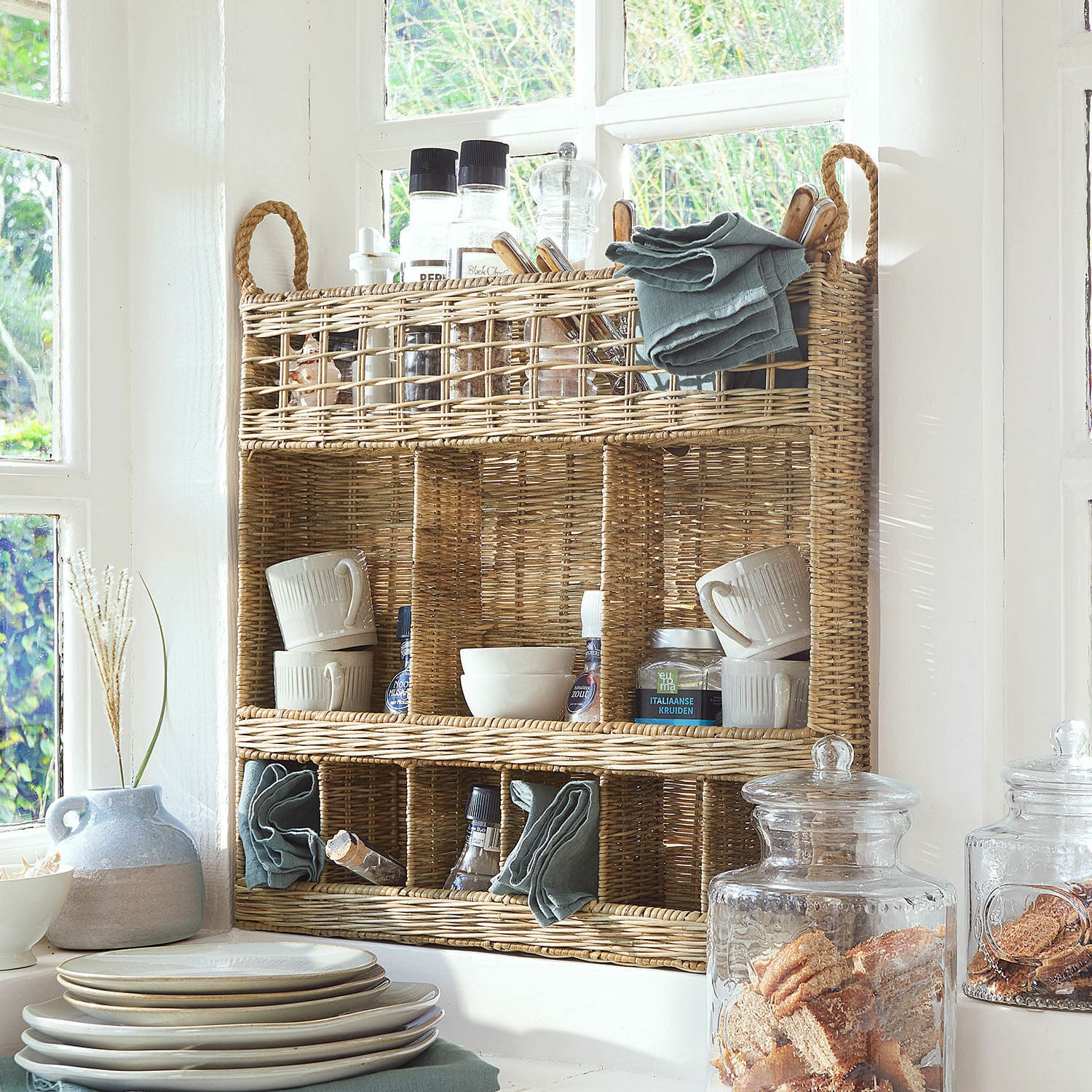Kruidenrekje Yilvento Natuurlijke rieten keukenorganizer met vakken voor kruiden en servies, praktisch en decoratief