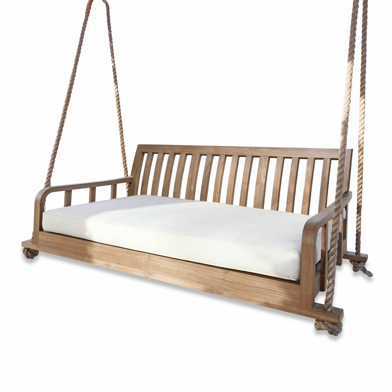 Hangbank Travert Tuinschommel van teakhout met wit kussen, perfect voor ontspanning buiten