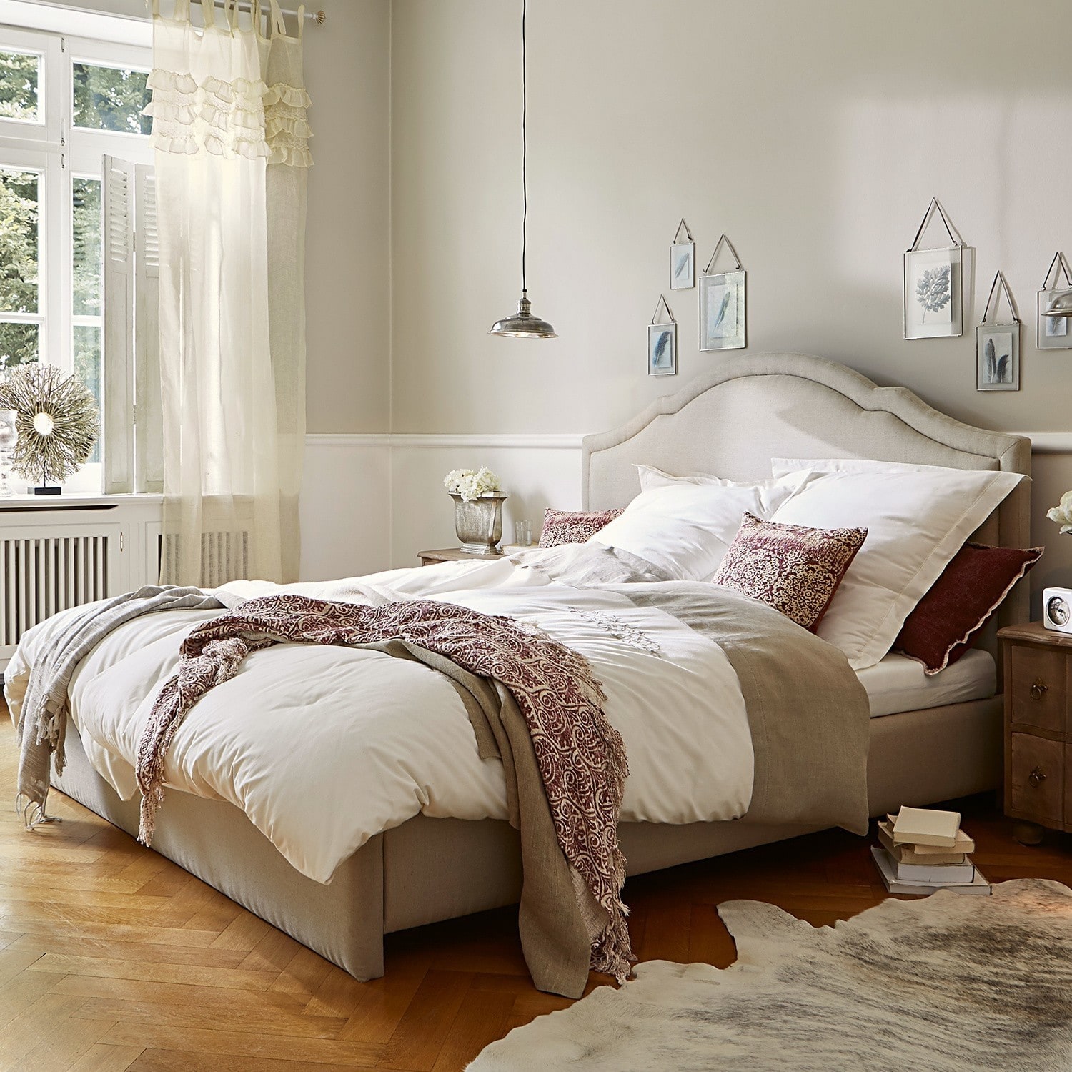 Bed Ageville