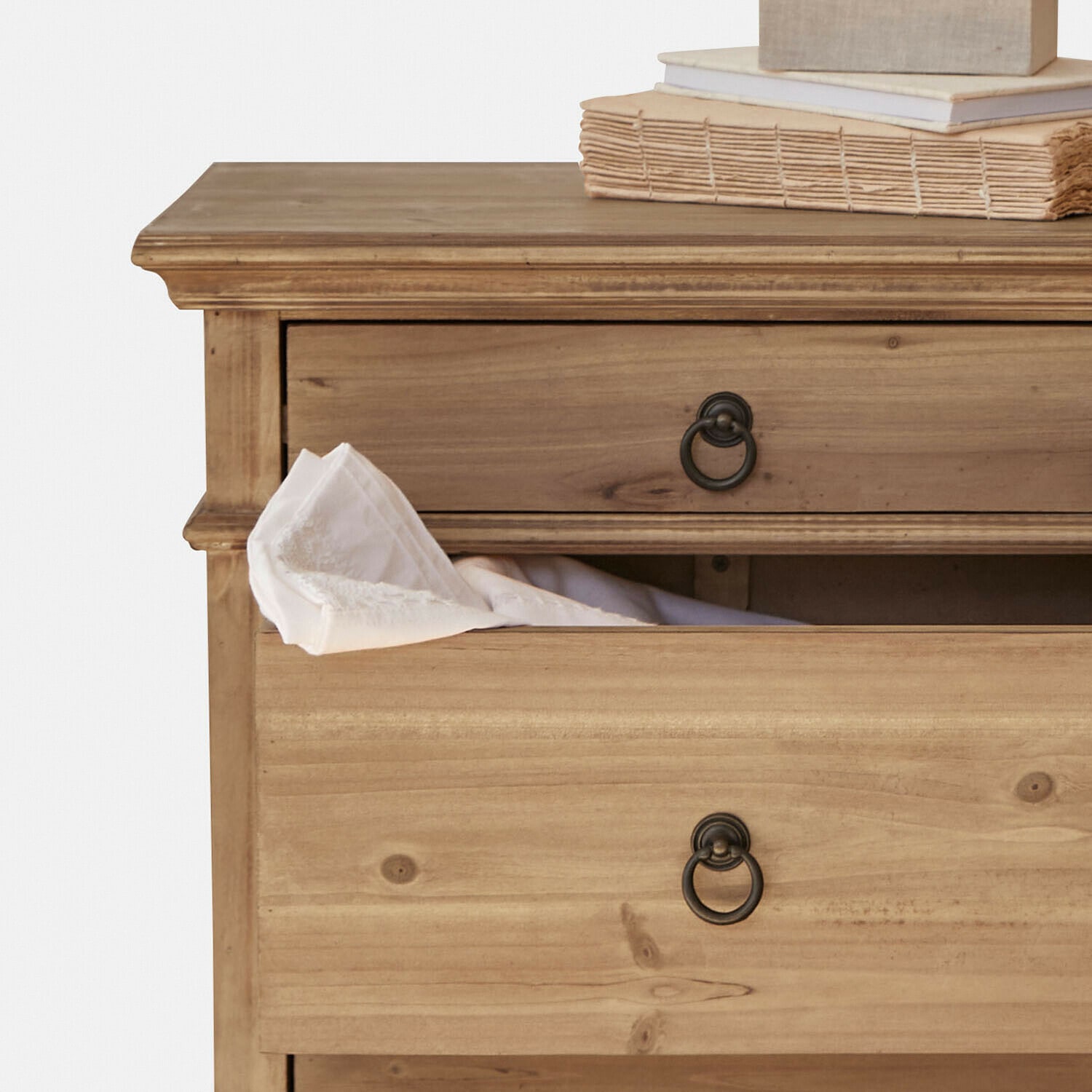 Nachtkastje Yewbridge