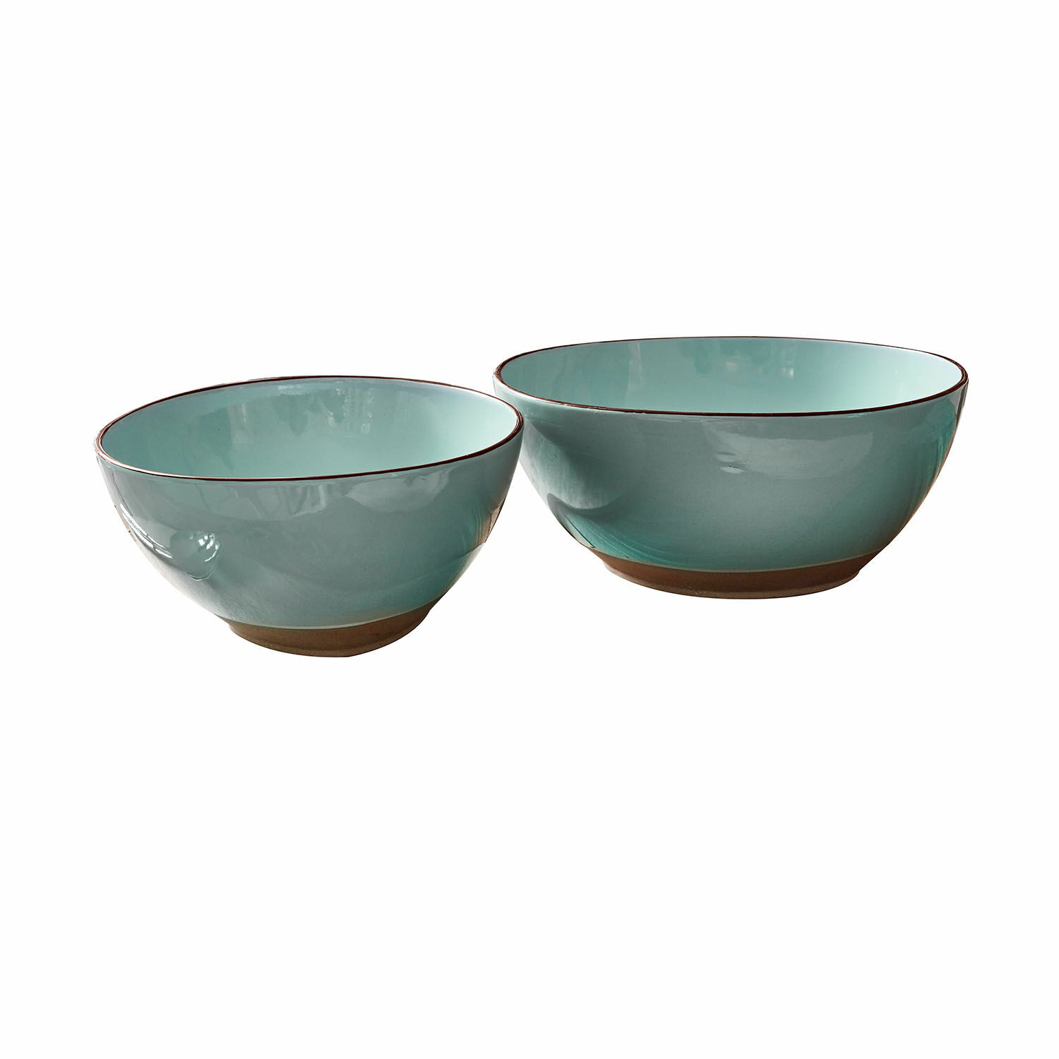 Saladekom set van 2 Biarré Set van twee turquoise keramische kommen met bruine bodem voor het serveren