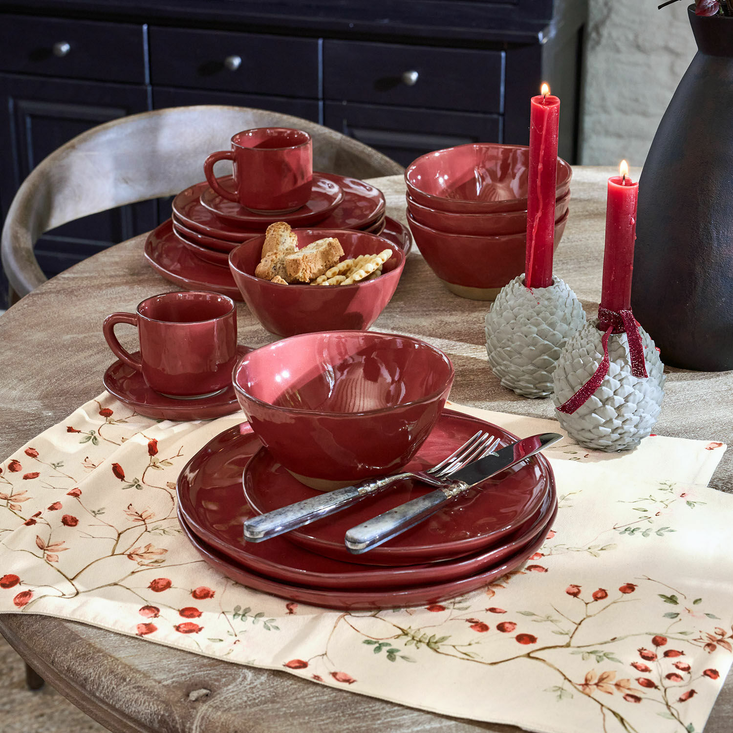 Servies set van 30 Biarré
