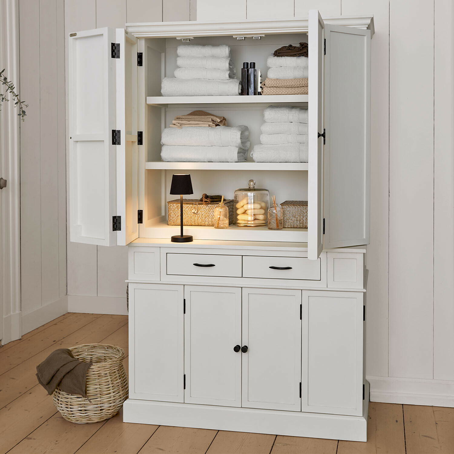 Kast Lydia