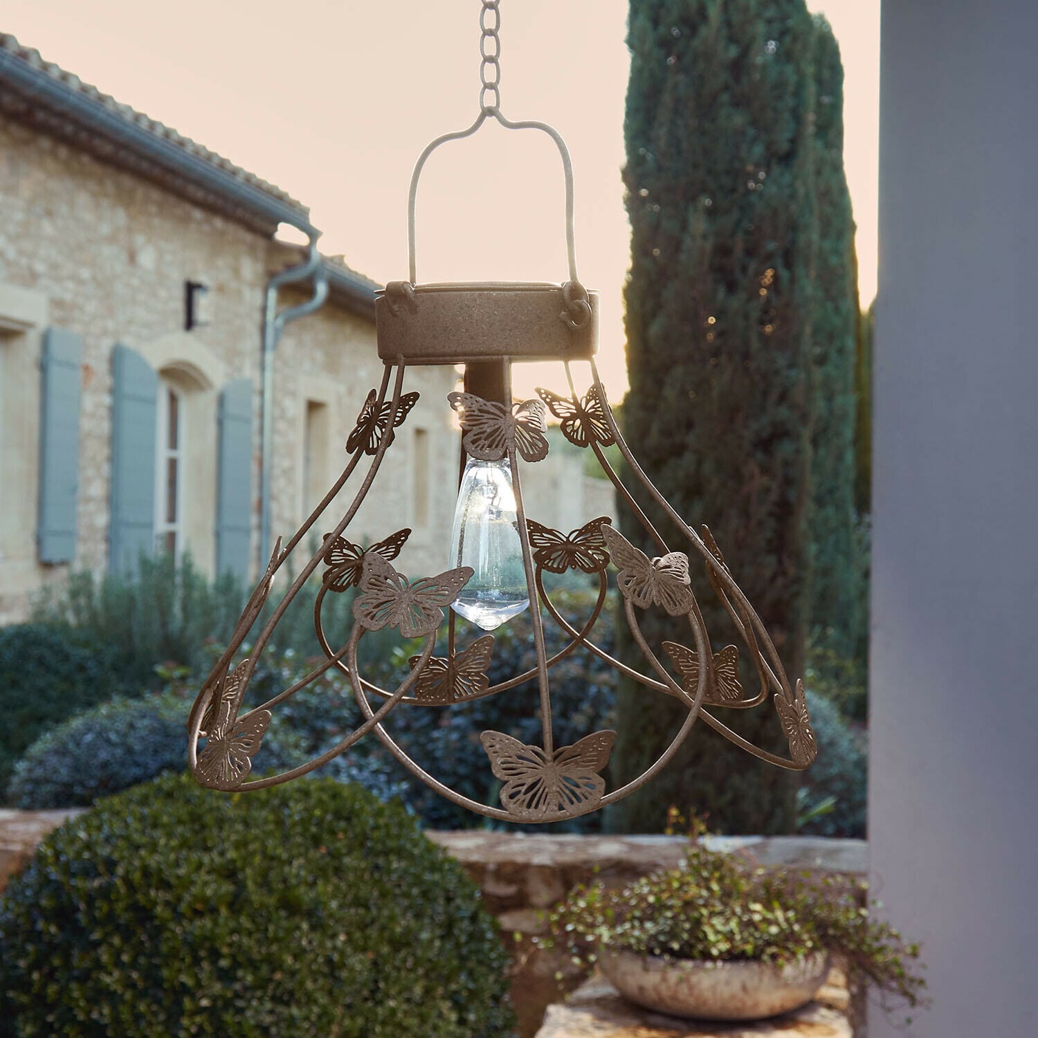 Lantaarn op zonne-energie Pavrelle