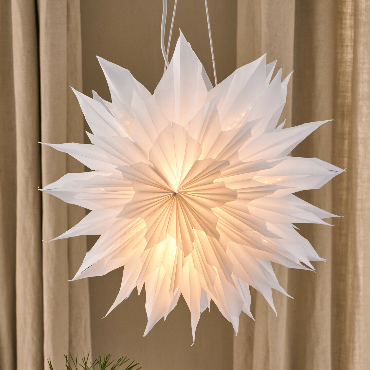 Papieren ster met verlichting Ylmera