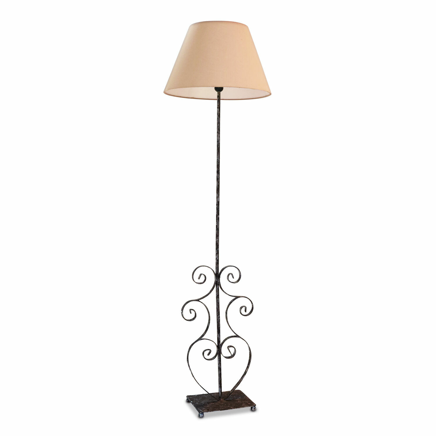 Staande lamp Le Havre Staande lamp met zwarte metalen voet en beige kap, decoratief ontwerp voor woonkamer