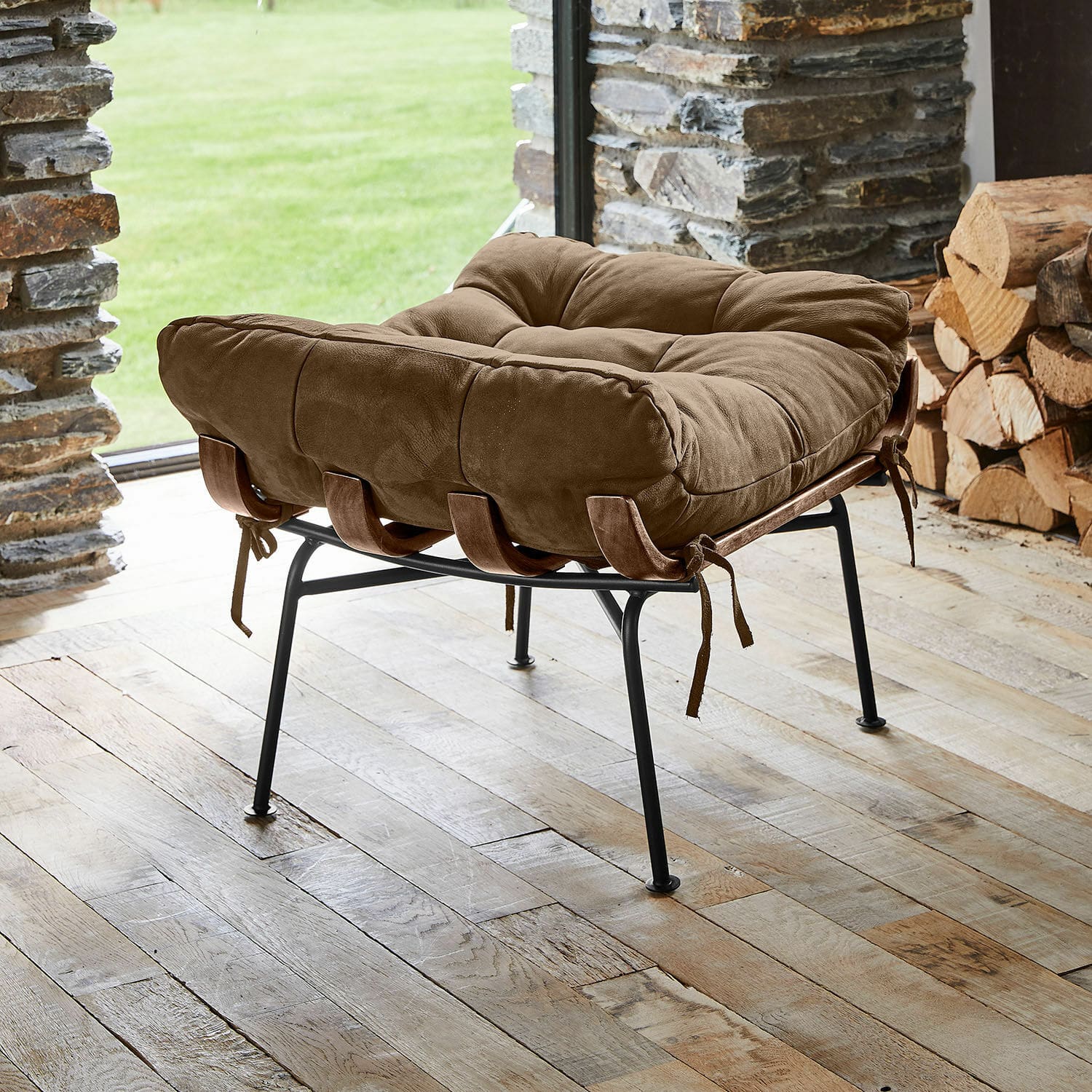 Footstool Horraine