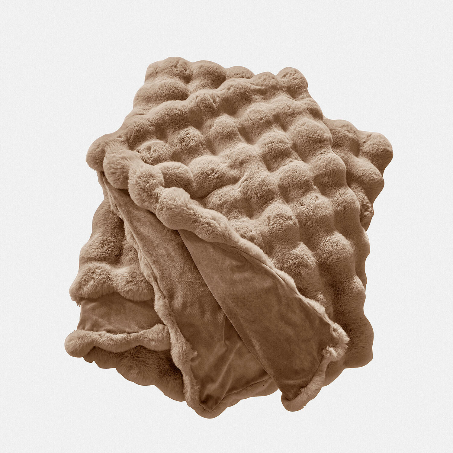taupe Zachte Zalina plaid in taupe kleur van pluizig materiaal, ideaal voor een gezellige woondecoratie