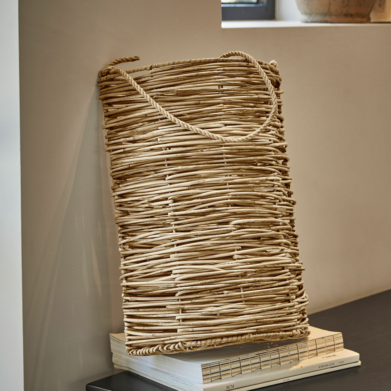 Mand Brantwood Natuurlijke beige rieten mand met handvat, perfect voor opslag en interieurdecoratie