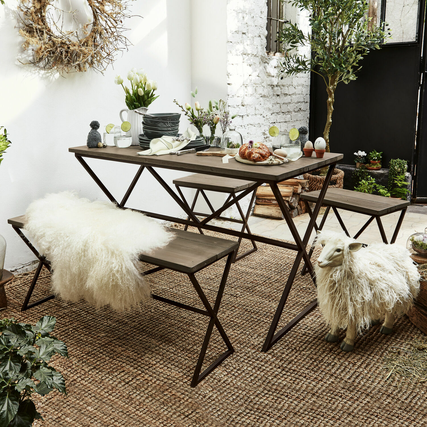 Meubel set van 4 Alamoni