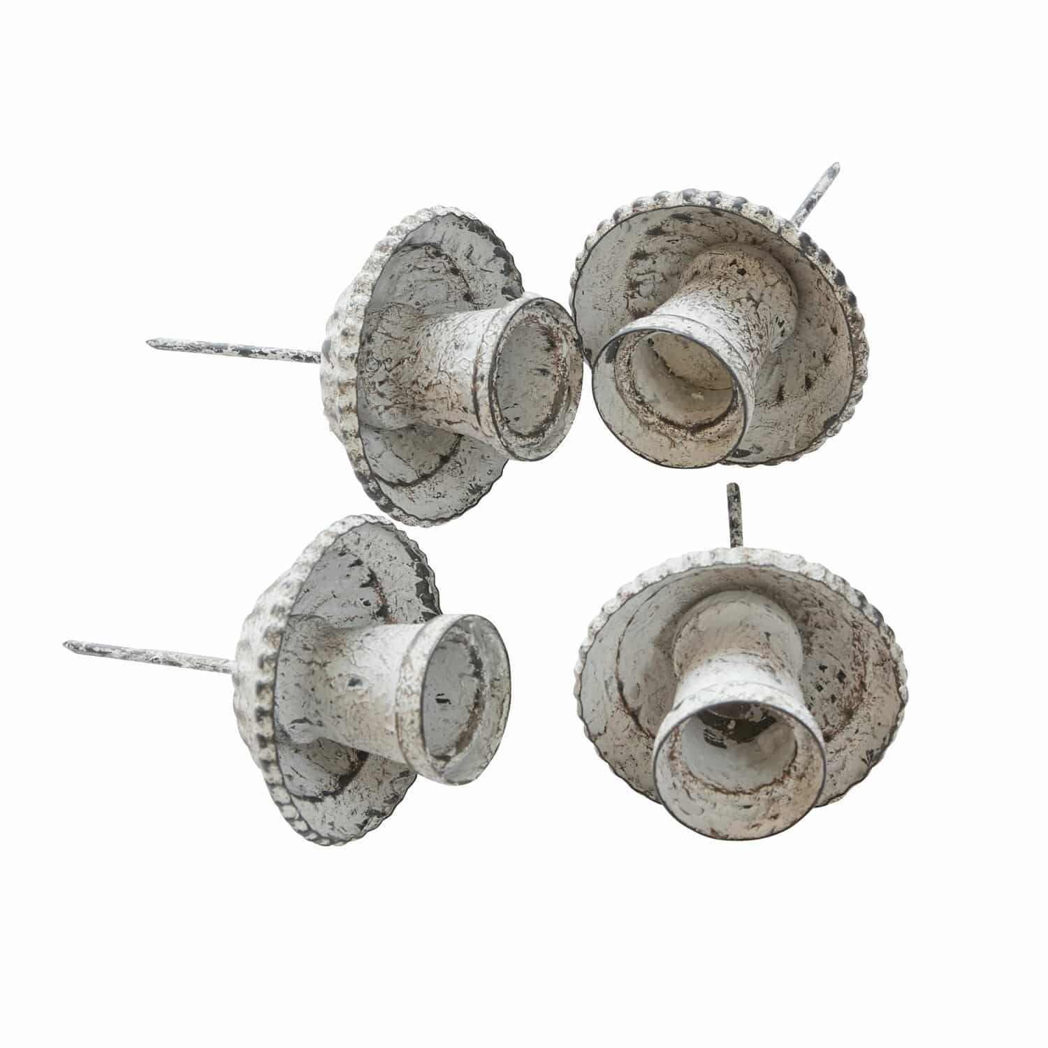 Kaarsenhouder met pin set van 4 Eldwick Set van vier witte metalen decoratieve spijkers met verouderd effect voor meubels
