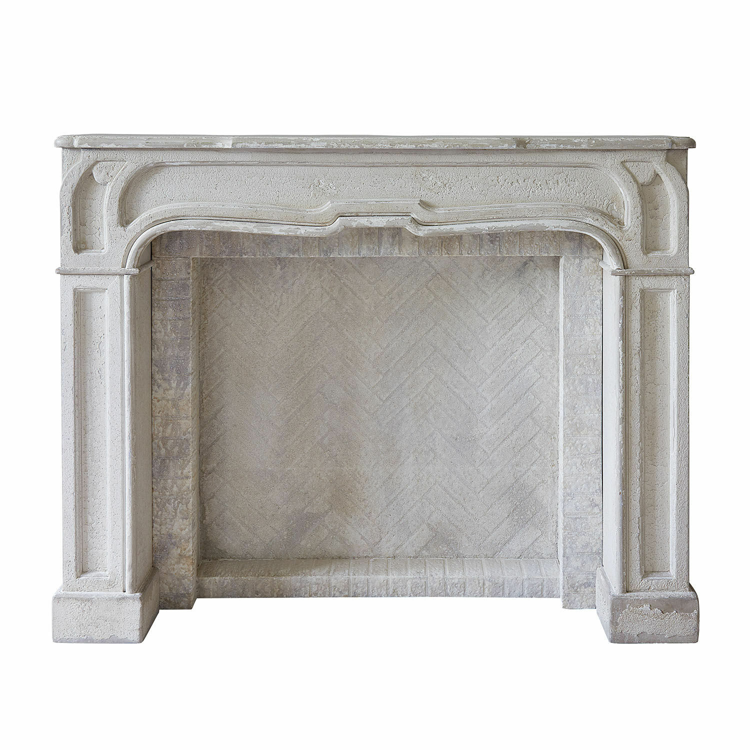 Haardschouw Woodcroft Klassiek wit stenen schoorsteenportaal met decoratieve details en rustieke textuur